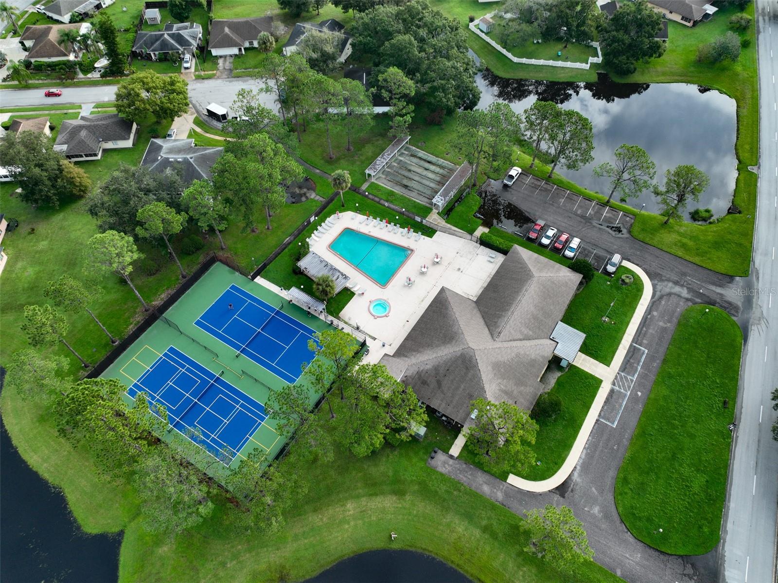 28211 TANGLEWOOD DR, WESLEY CHAPEL, FL, 33543