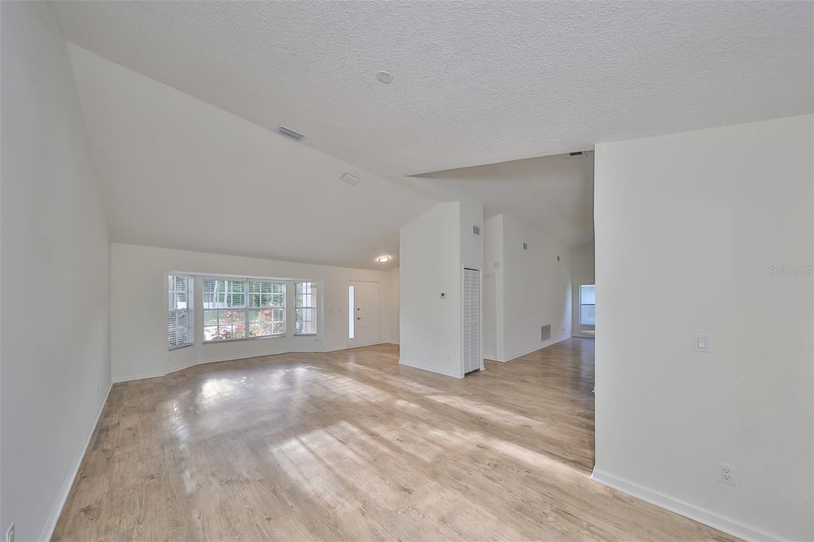 28211 TANGLEWOOD DR, WESLEY CHAPEL, FL, 33543