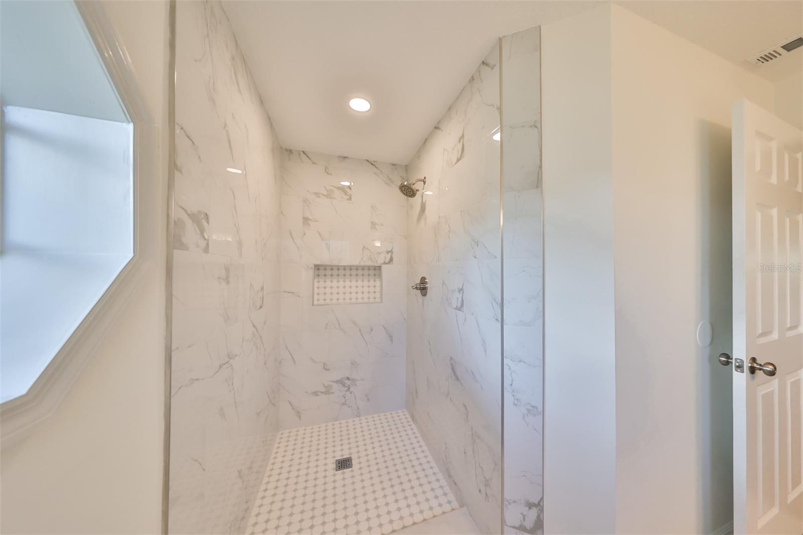 28211 TANGLEWOOD DR, WESLEY CHAPEL, FL, 33543