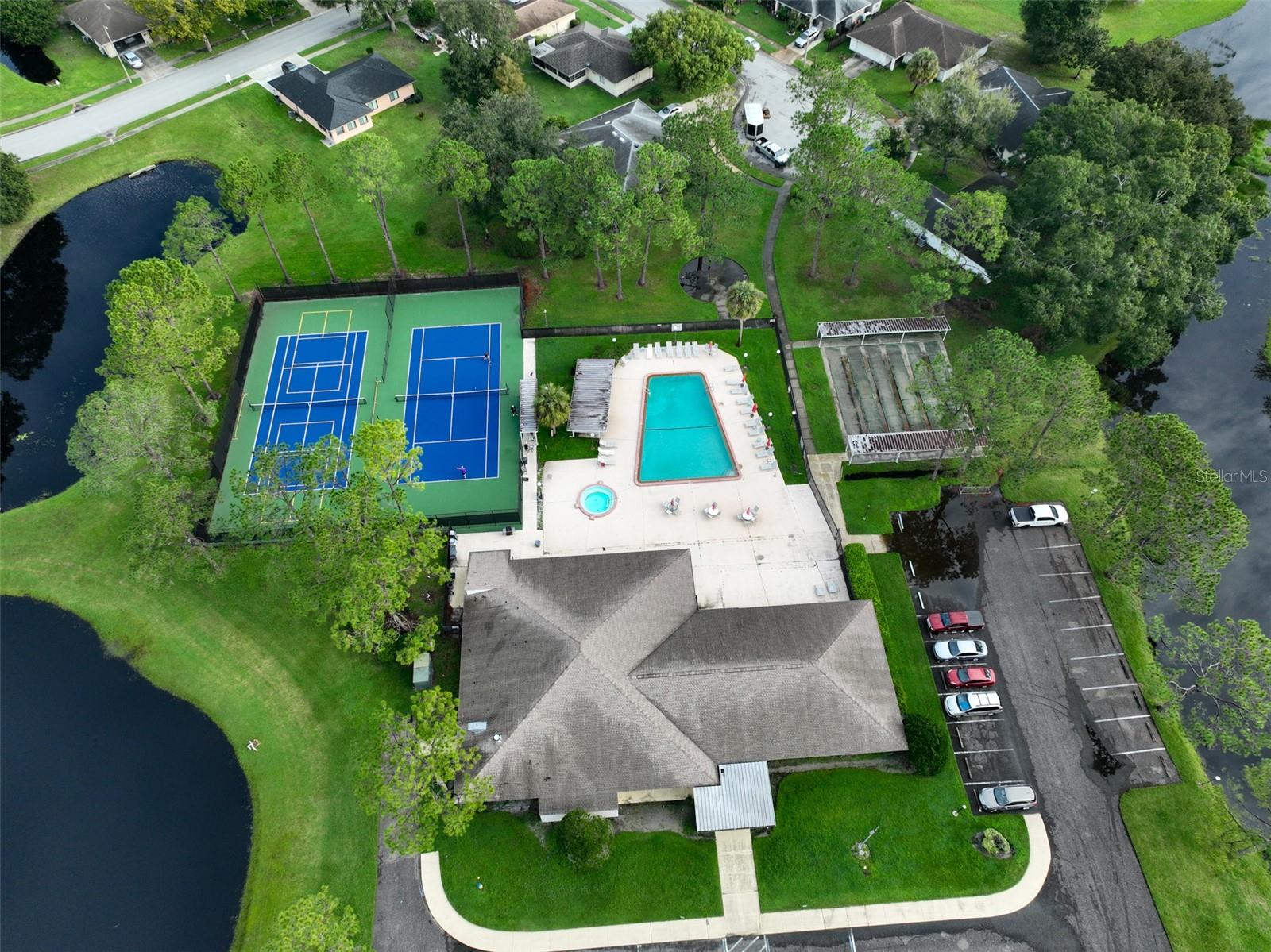 28211 TANGLEWOOD DR, WESLEY CHAPEL, FL, 33543