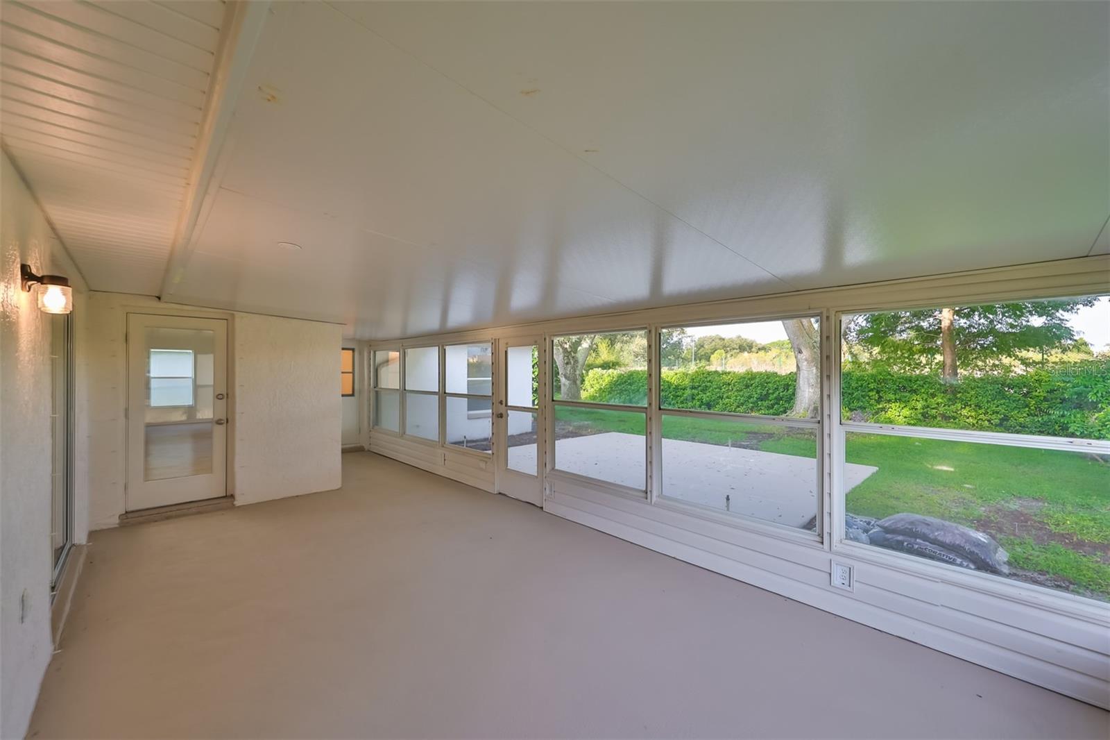 28211 TANGLEWOOD DR, WESLEY CHAPEL, FL, 33543