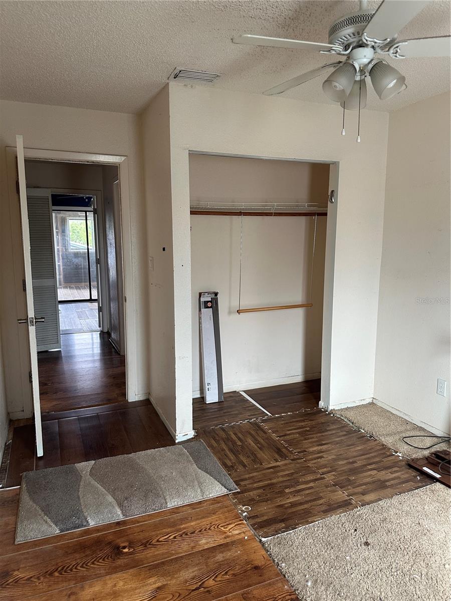 15803 GULF BLVD, REDINGTON BEACH, FL, 33708