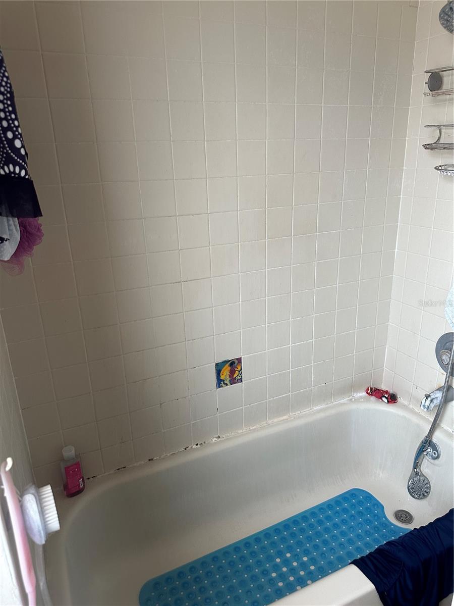 15803 GULF BLVD, REDINGTON BEACH, FL, 33708