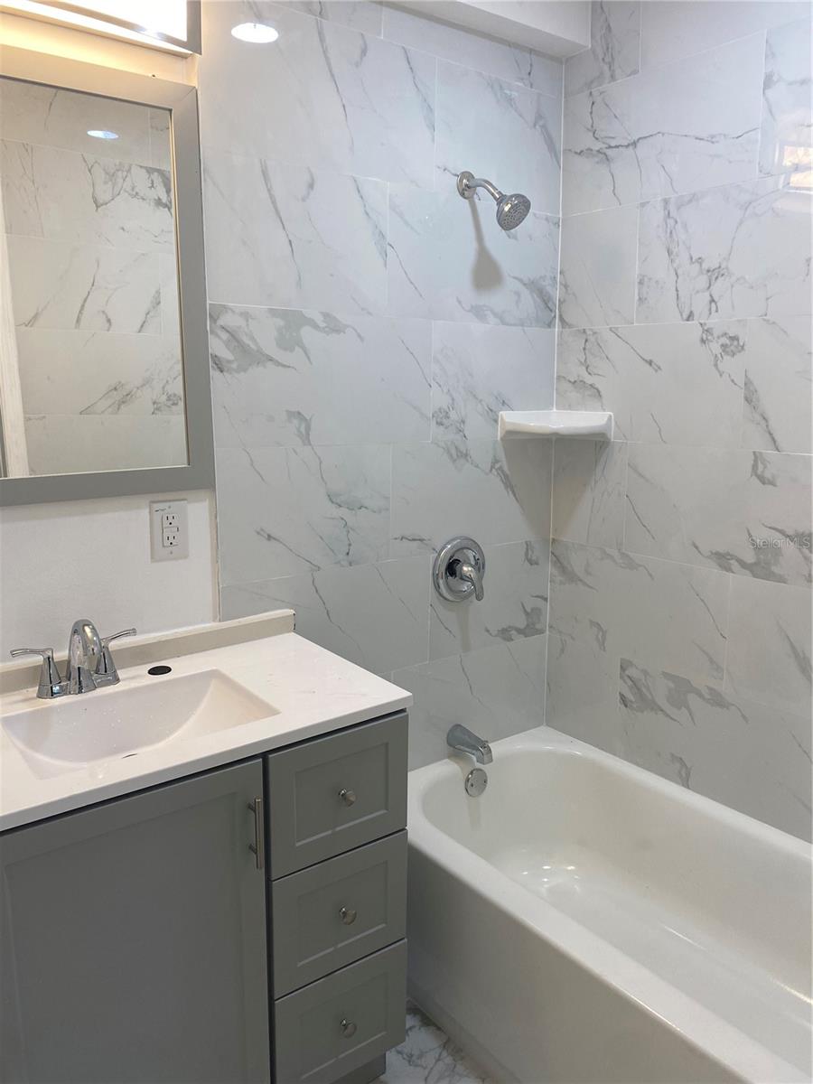 1435 NE 2ND PL, OCALA, FL, 34470
