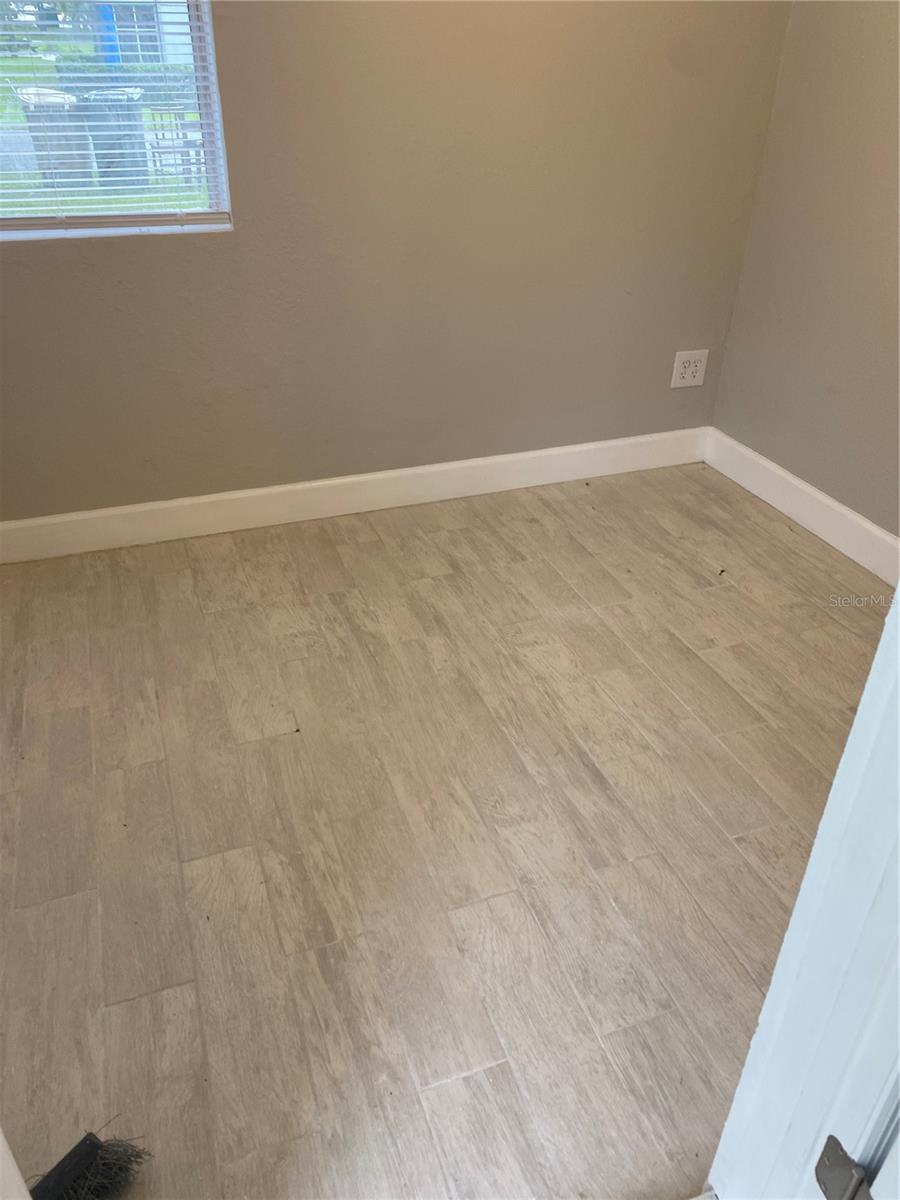 1435 NE 2ND PL, OCALA, FL, 34470