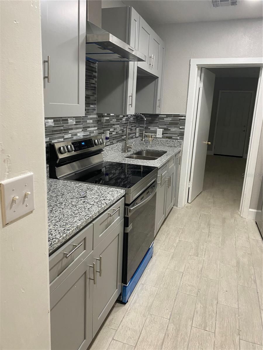 1435 NE 2ND PL, OCALA, FL, 34470