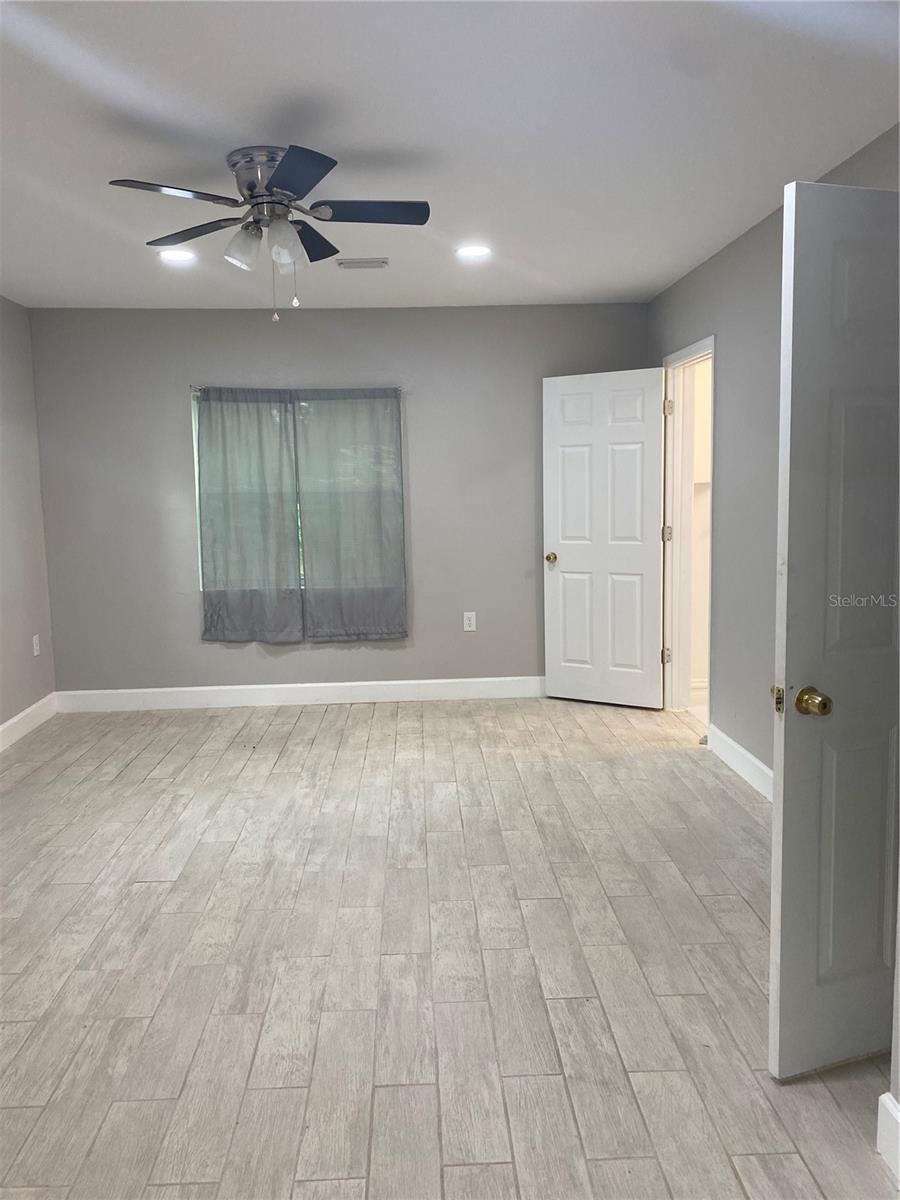 1435 NE 2ND PL, OCALA, FL, 34470