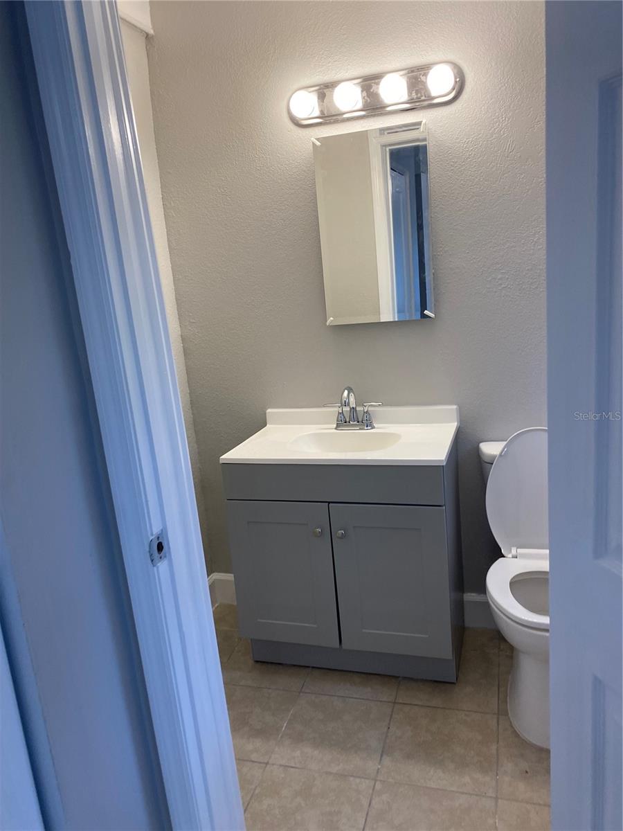 1435 NE 2ND PL, OCALA, FL, 34470