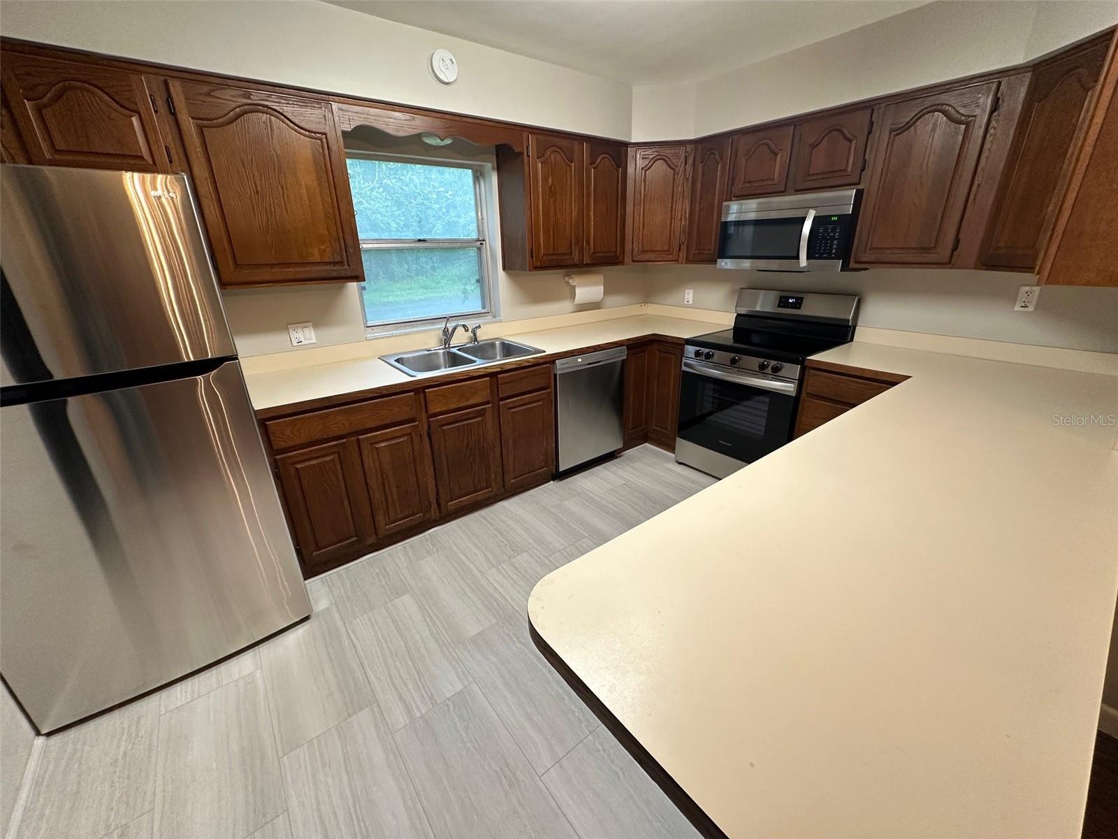 800 MARGARET ST, DELAND, FL, 32720