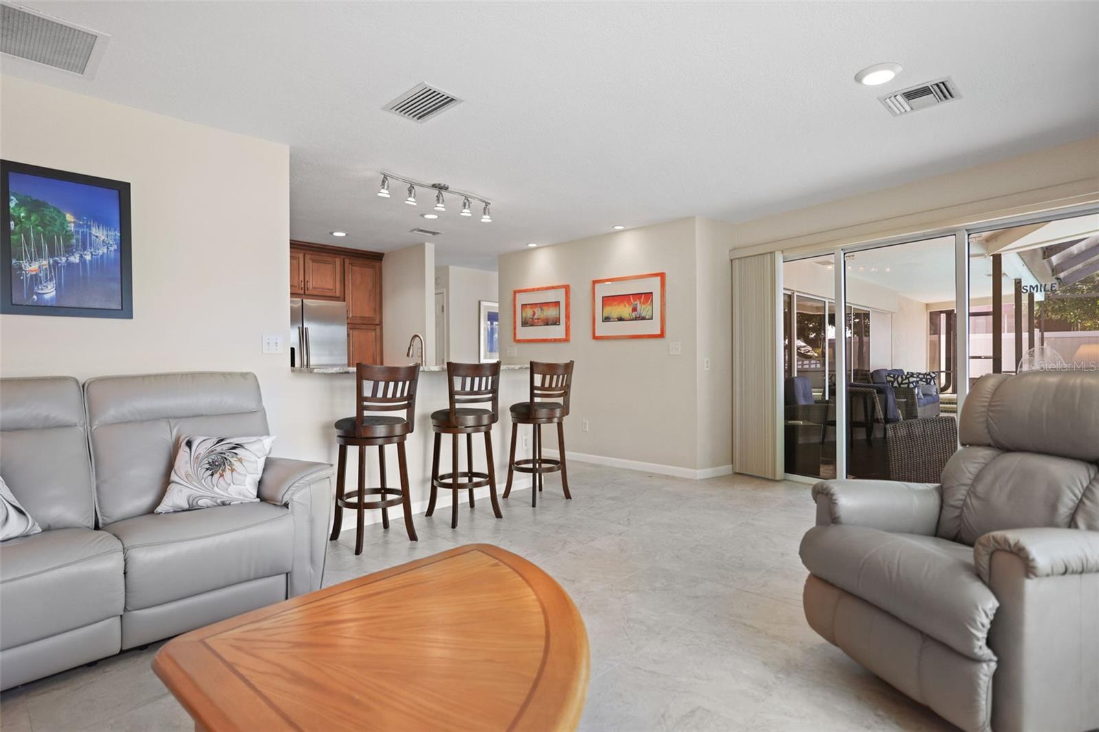613 79TH CIR S, ST PETERSBURG, FL, 33707
