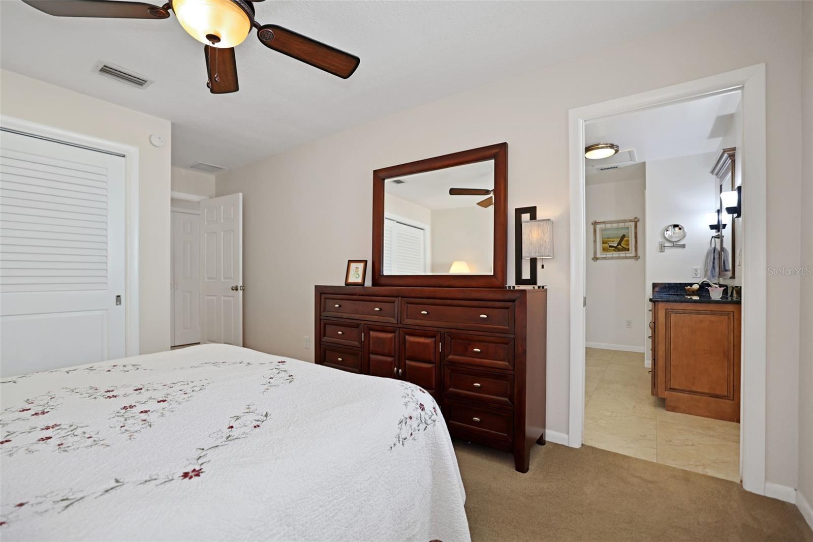 613 79TH CIR S, ST PETERSBURG, FL, 33707