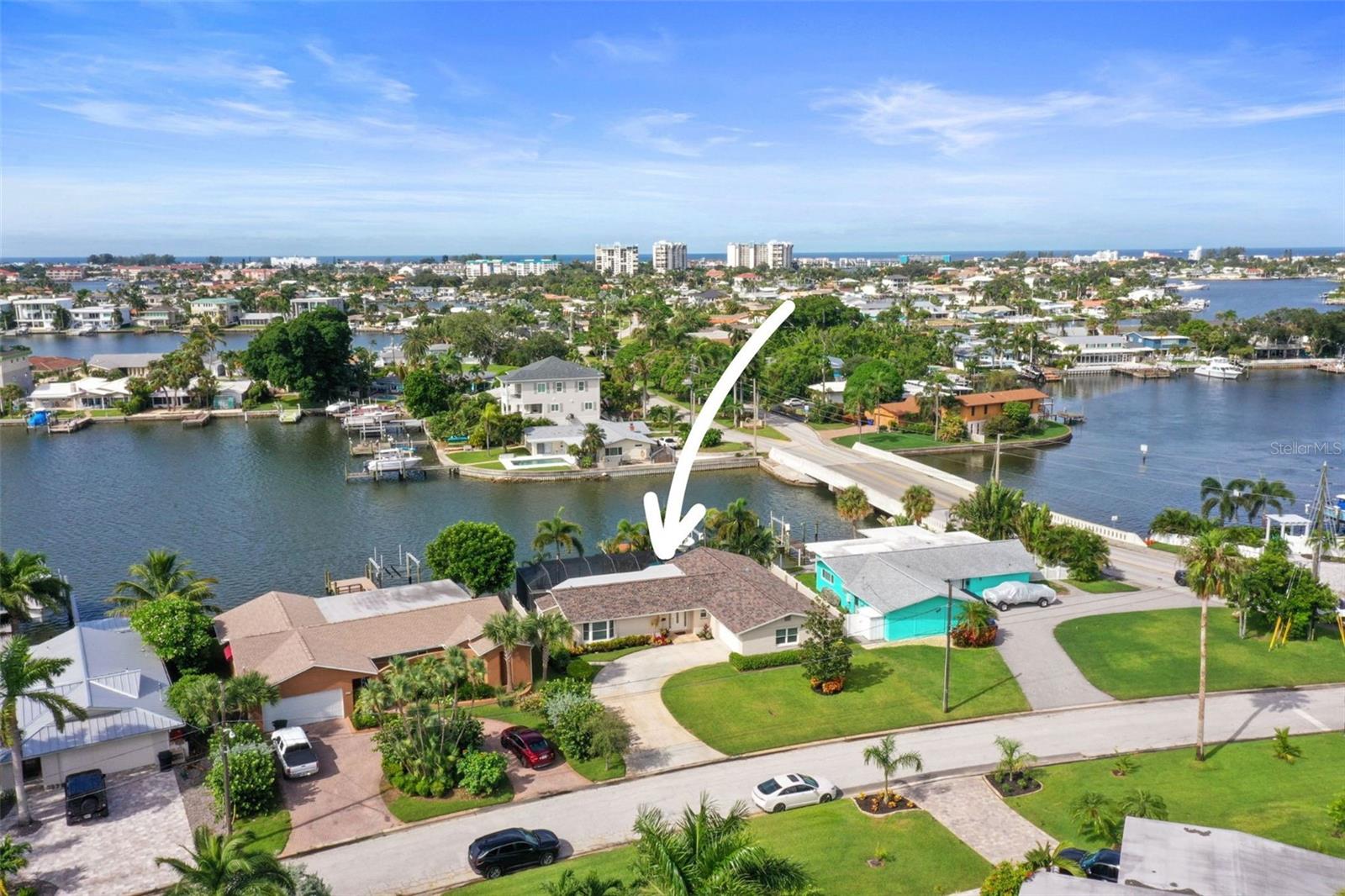 613 79TH CIR S, ST PETERSBURG, FL, 33707