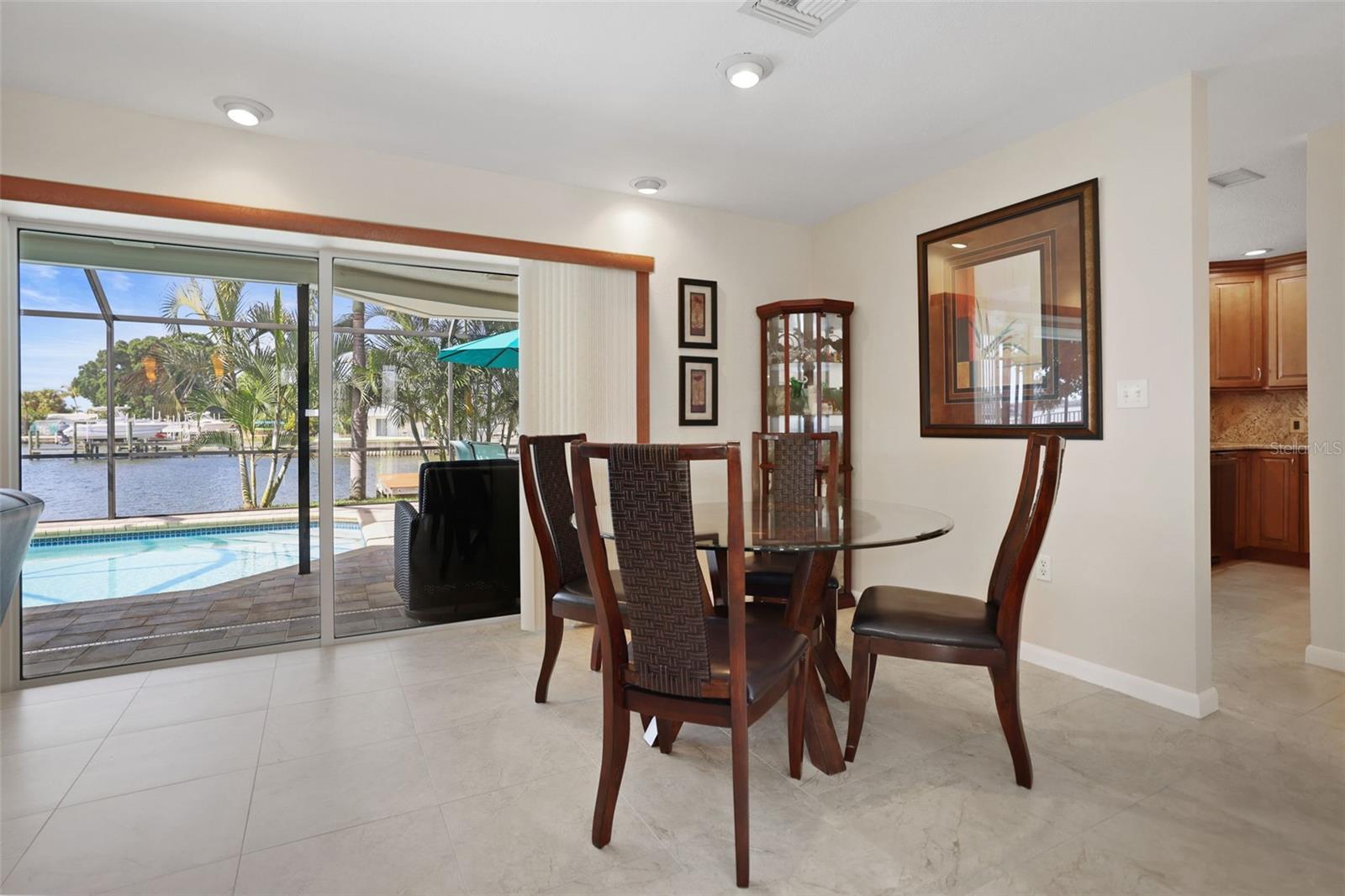 613 79TH CIR S, ST PETERSBURG, FL, 33707