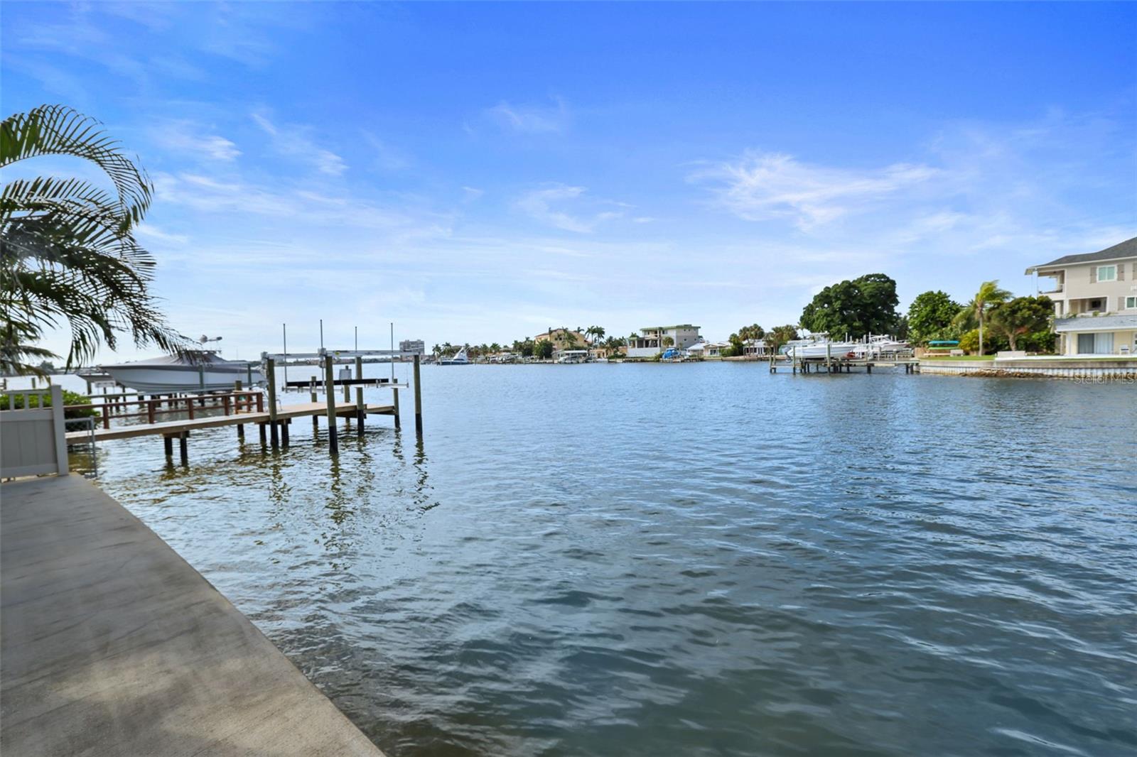 613 79TH CIR S, ST PETERSBURG, FL, 33707