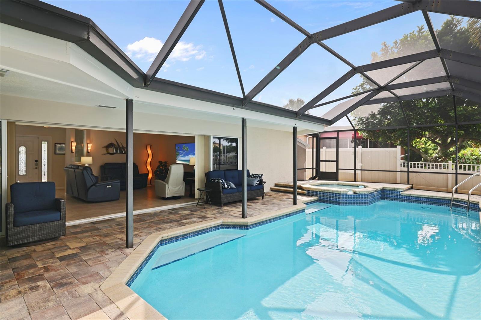 613 79TH CIR S, ST PETERSBURG, FL, 33707