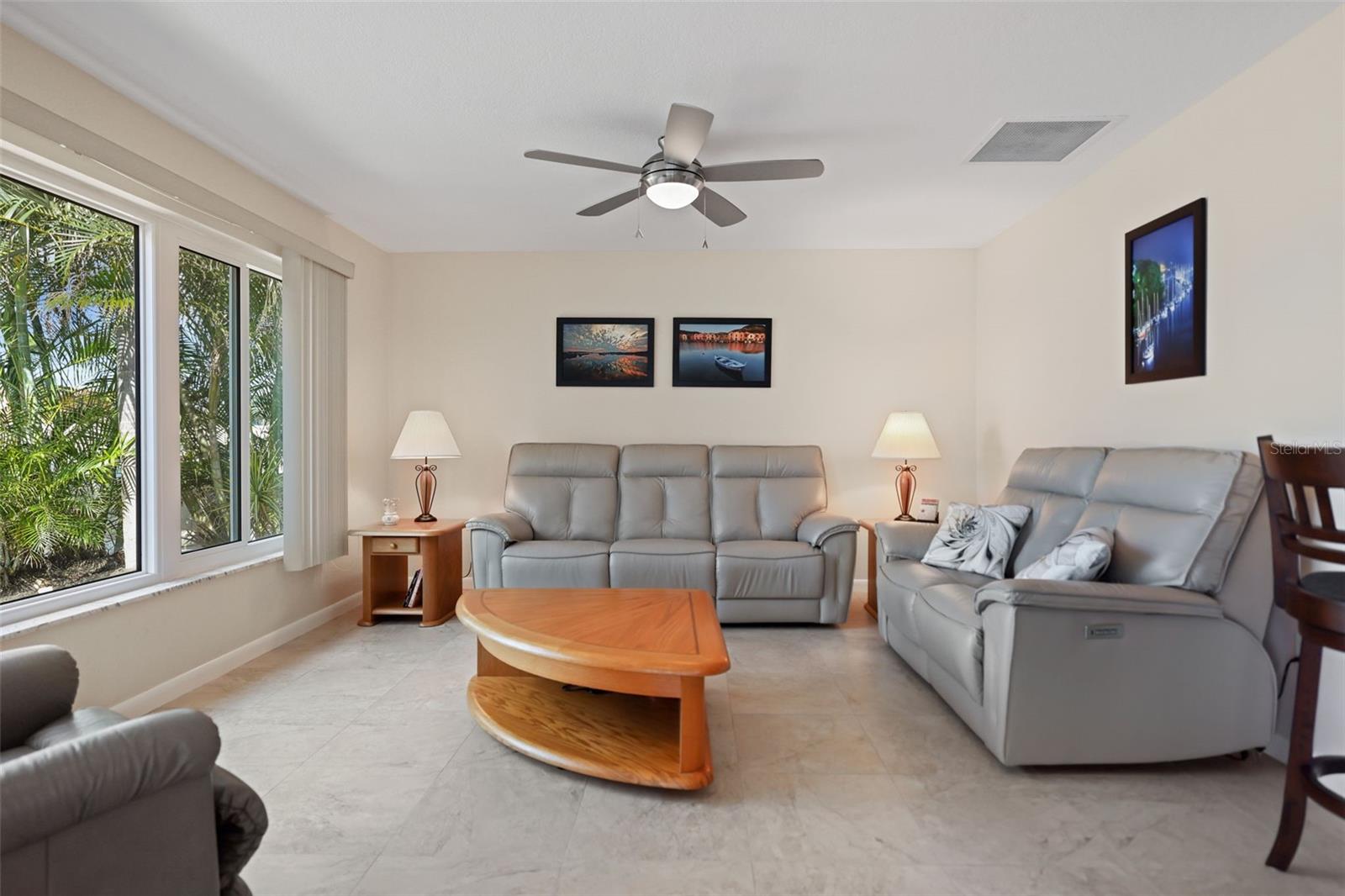 613 79TH CIR S, ST PETERSBURG, FL, 33707