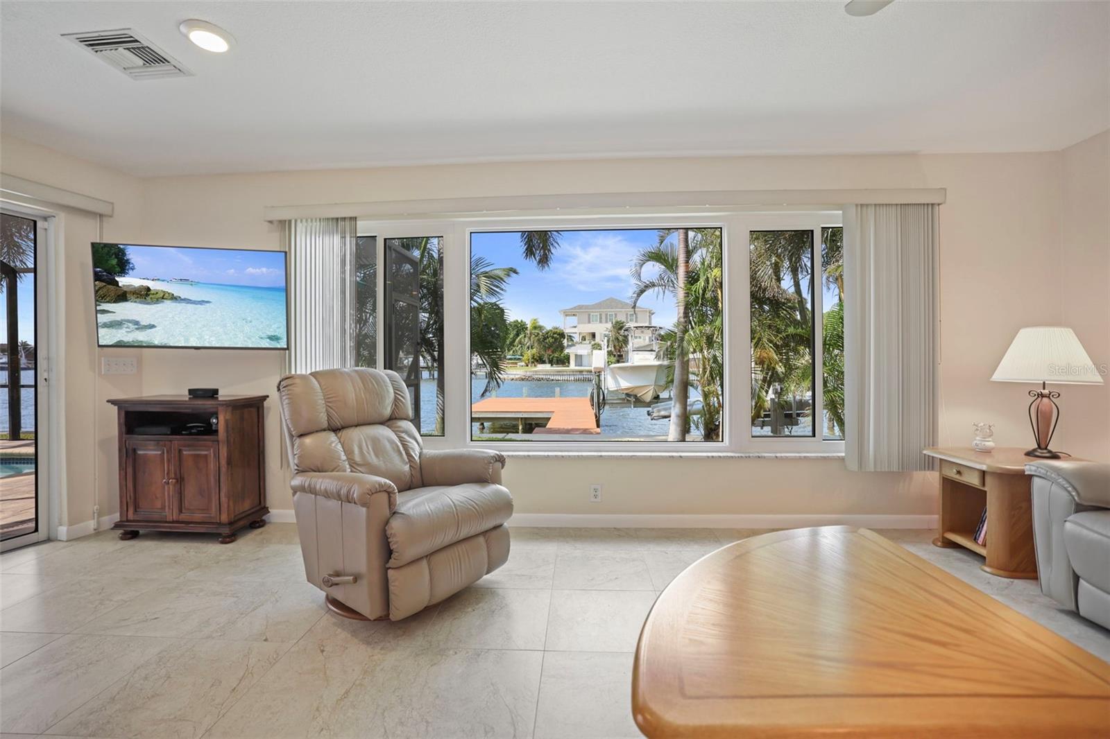 613 79TH CIR S, ST PETERSBURG, FL, 33707