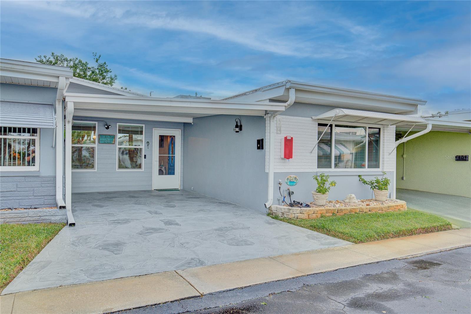 250 ROSERY RD NW #219, LARGO, FL, 33770