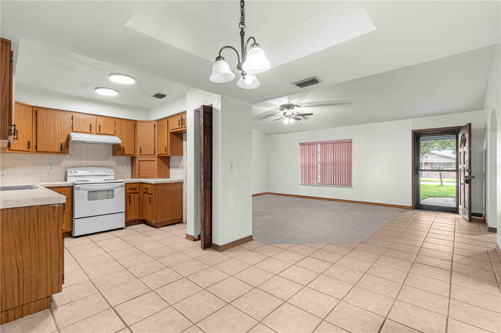 5721 SE 22ND PL, OCALA, FL, 34480