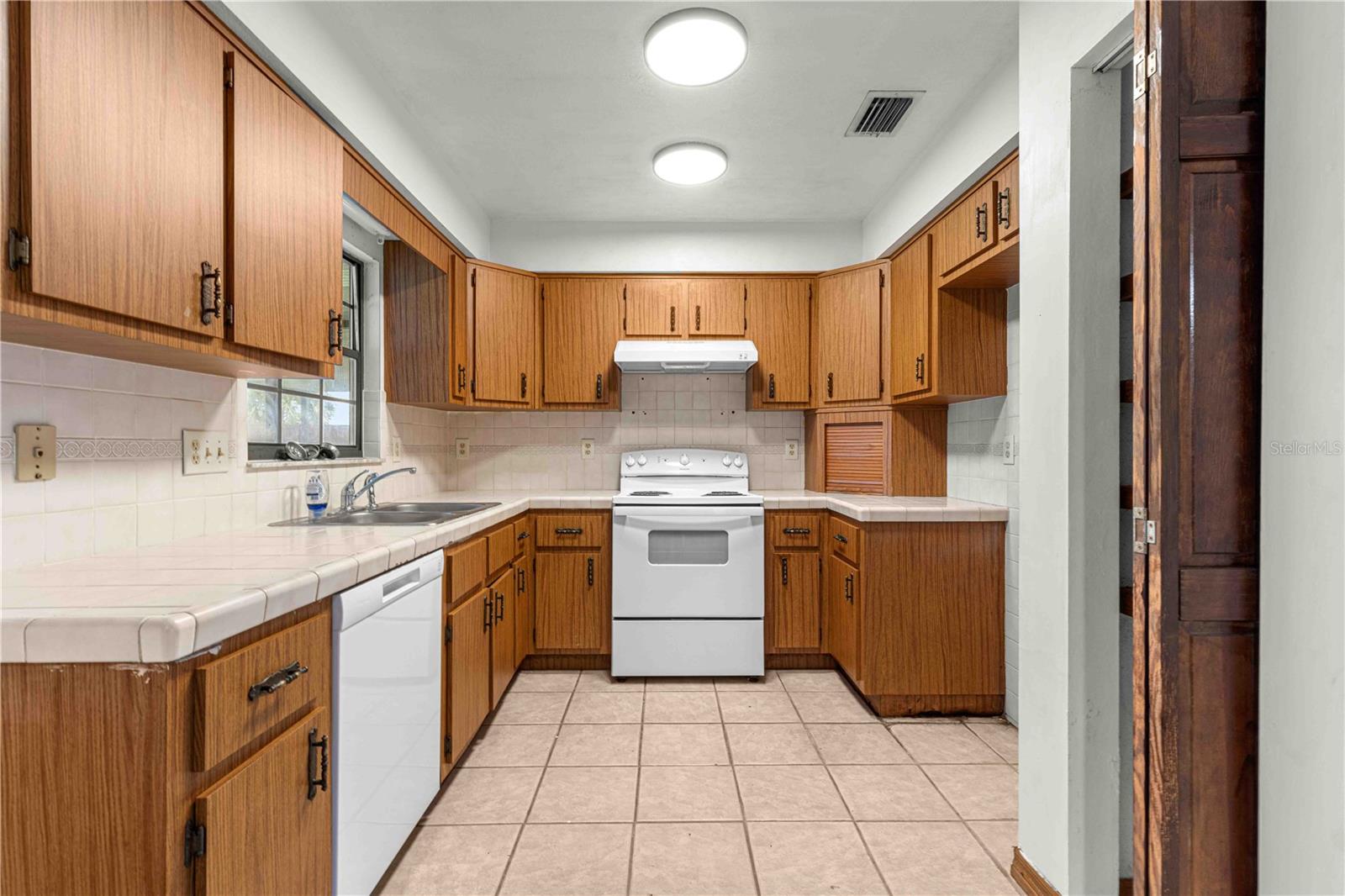 5721 SE 22ND PL, OCALA, FL, 34480