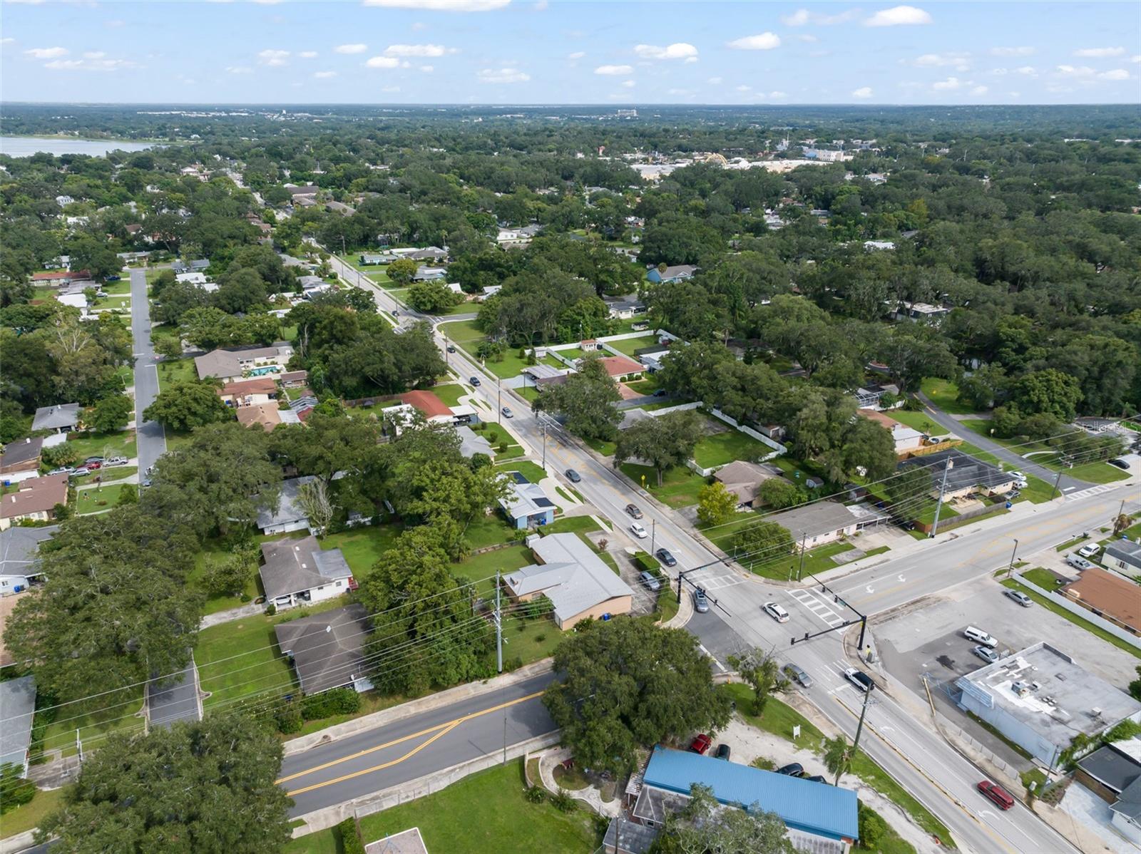 715 W BEACON RD, LAKELAND, FL, 33803