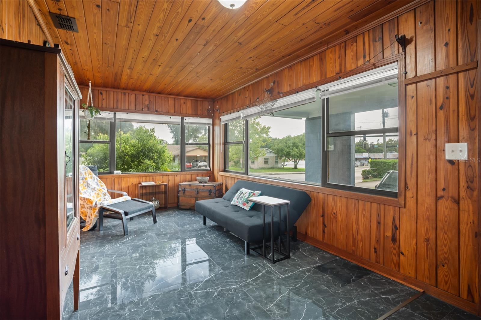 715 W BEACON RD, LAKELAND, FL, 33803