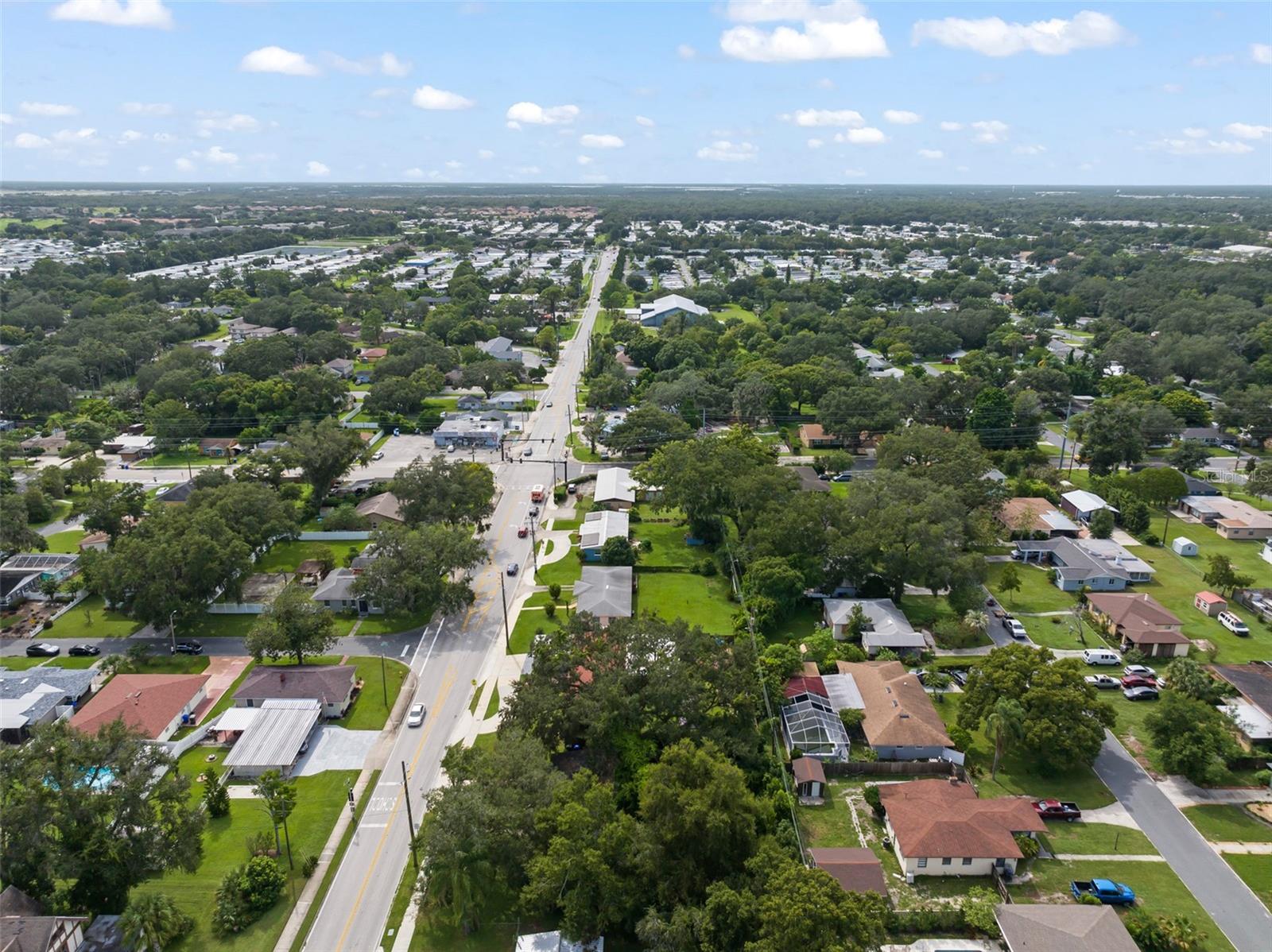 715 W BEACON RD, LAKELAND, FL, 33803