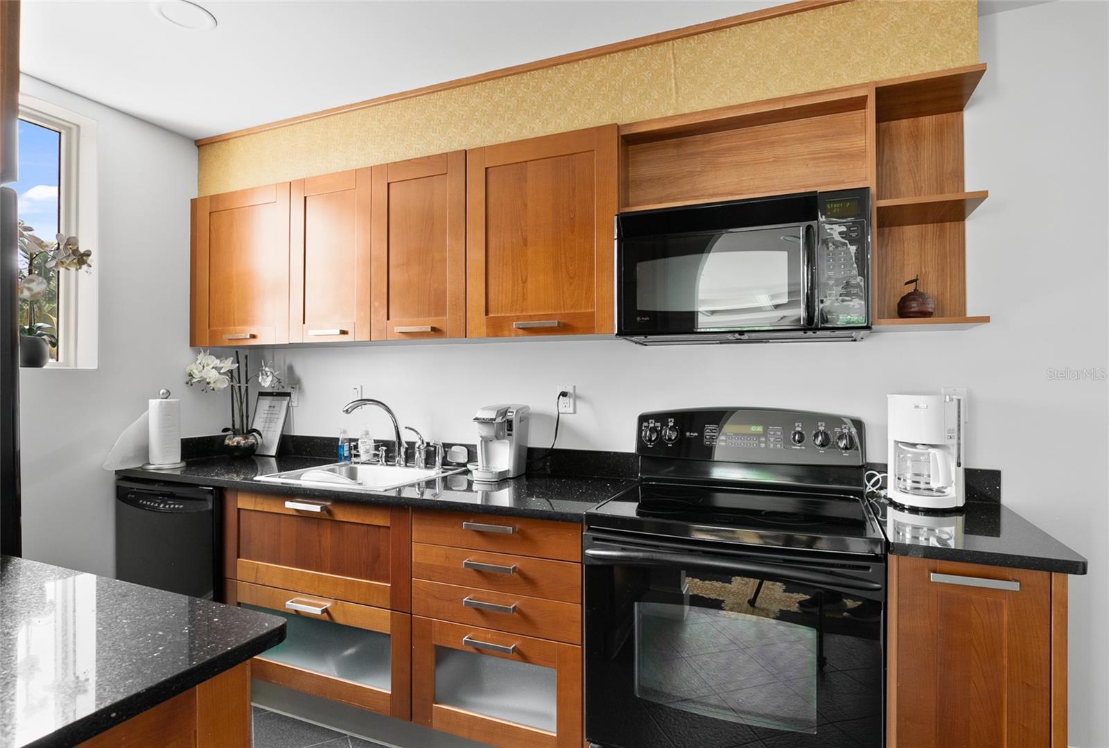 128 GOLDEN GATE PT #501B, SARASOTA, FL, 34236