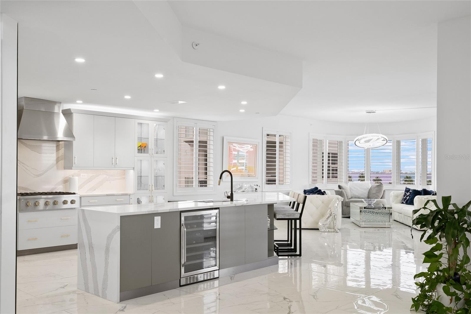 128 GOLDEN GATE PT #501B, SARASOTA, FL, 34236