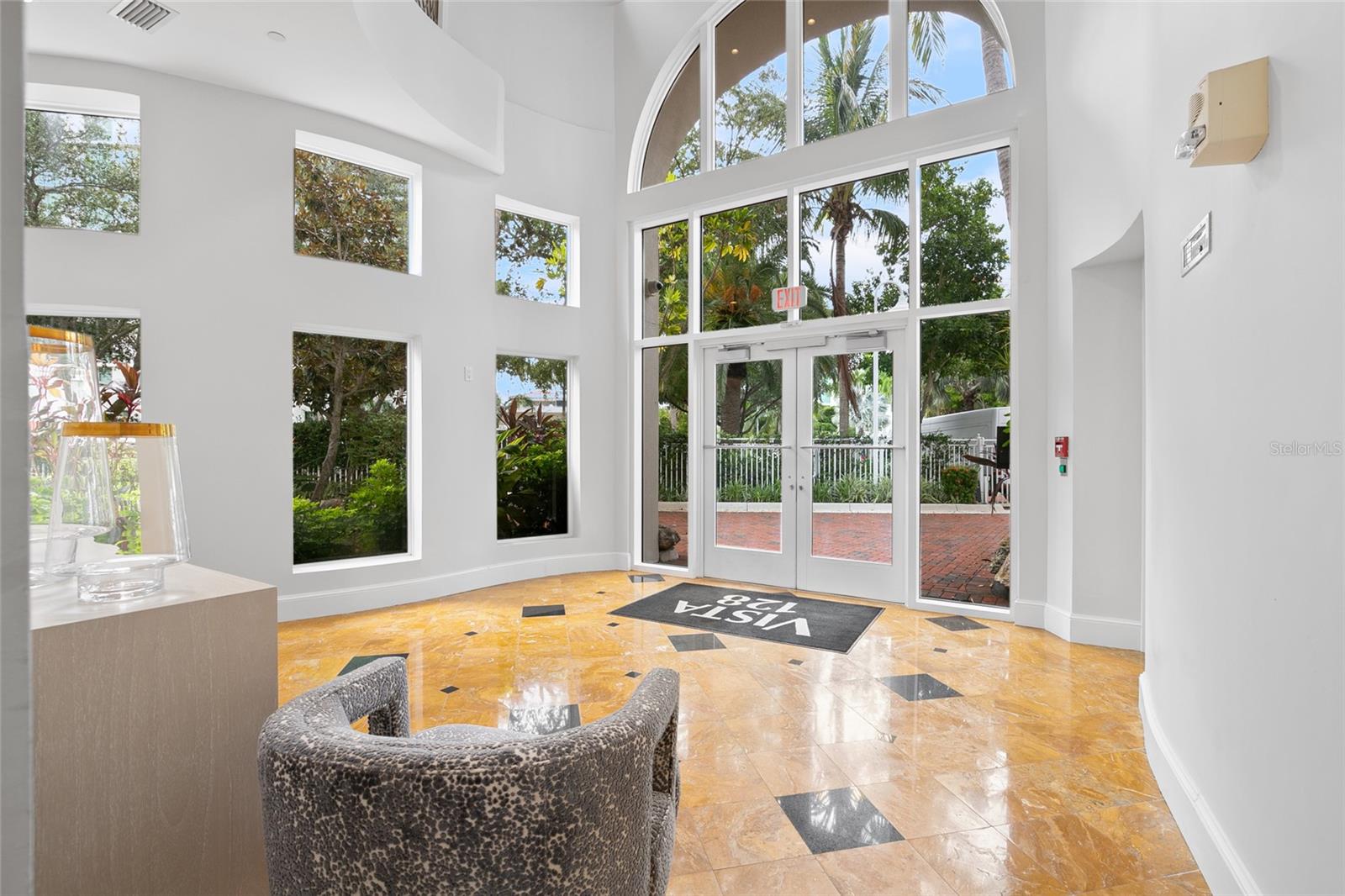 128 GOLDEN GATE PT #501B, SARASOTA, FL, 34236