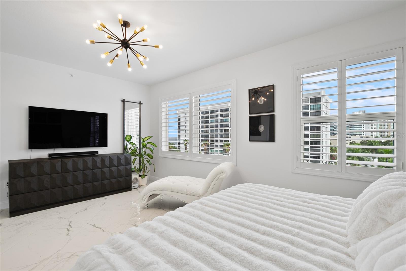 128 GOLDEN GATE PT #501B, SARASOTA, FL, 34236