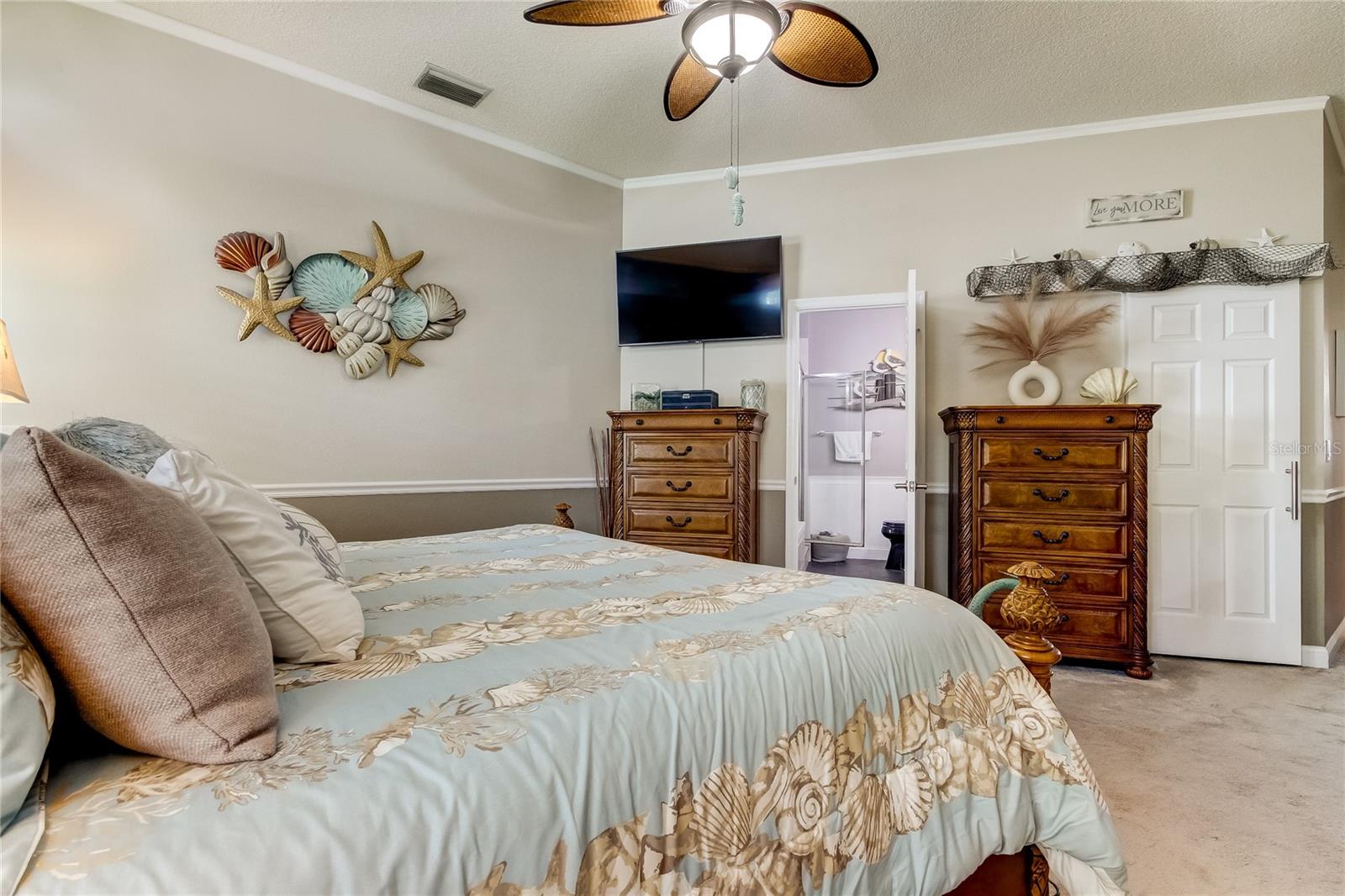 11426 GLENMONT DR, TAMPA, FL, 33635
