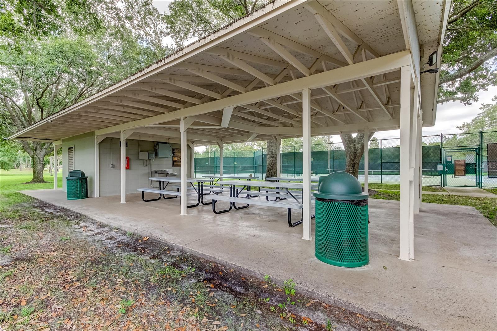 11426 GLENMONT DR, TAMPA, FL, 33635