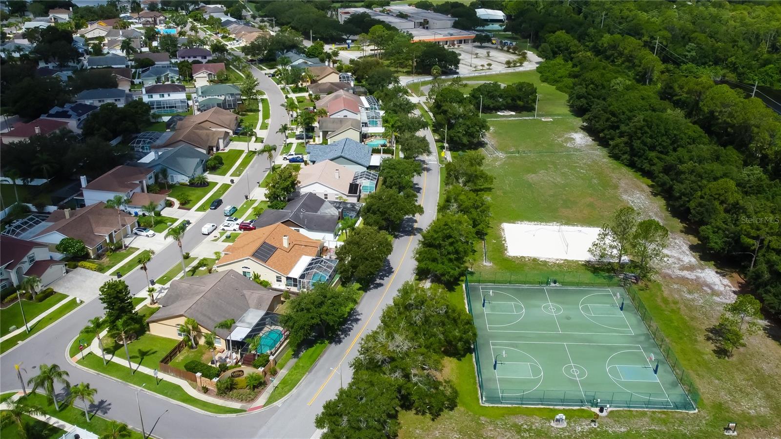 11426 GLENMONT DR, TAMPA, FL, 33635