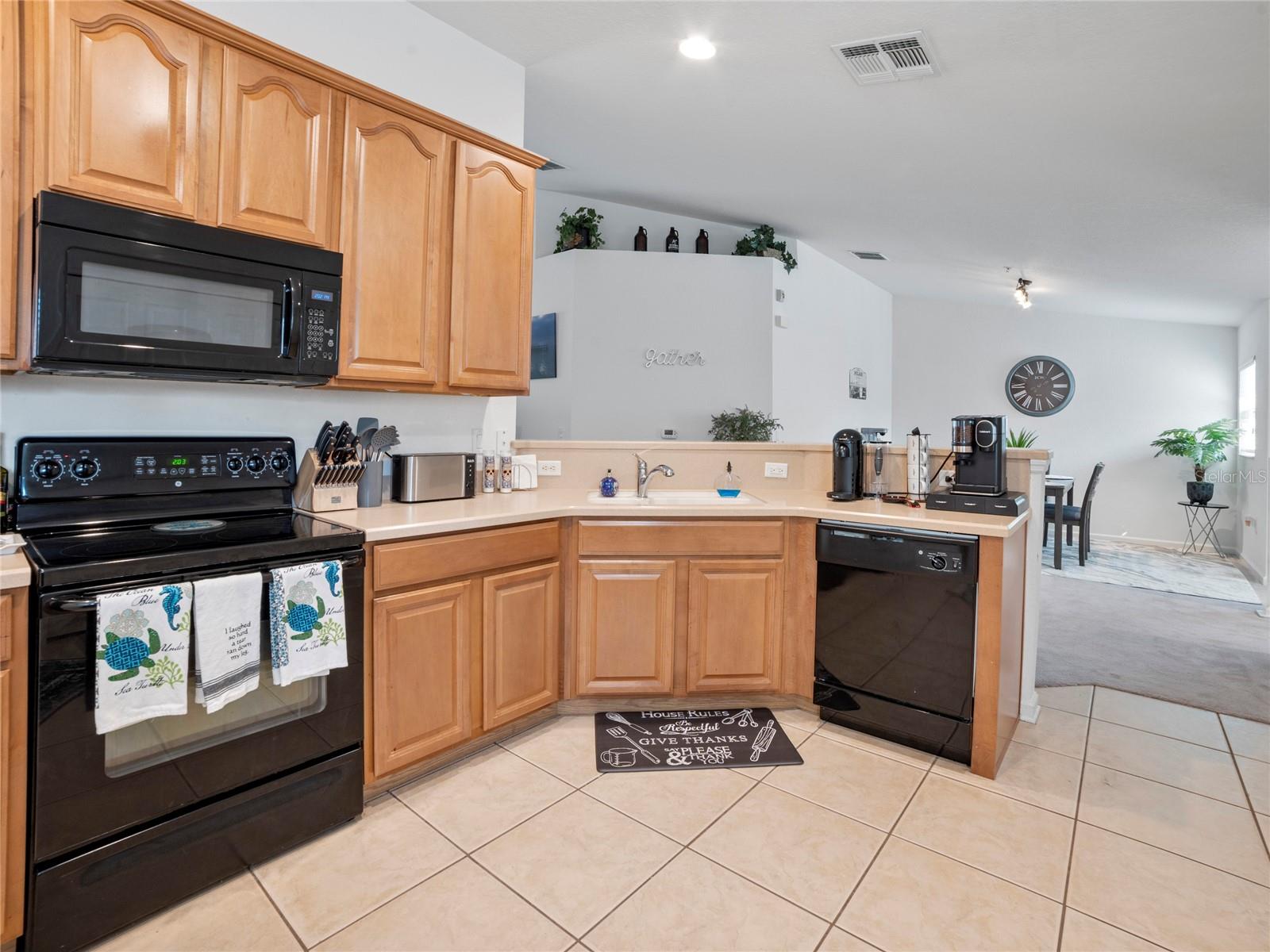 8311 FOSTER DR, DAVENPORT, FL, 33896