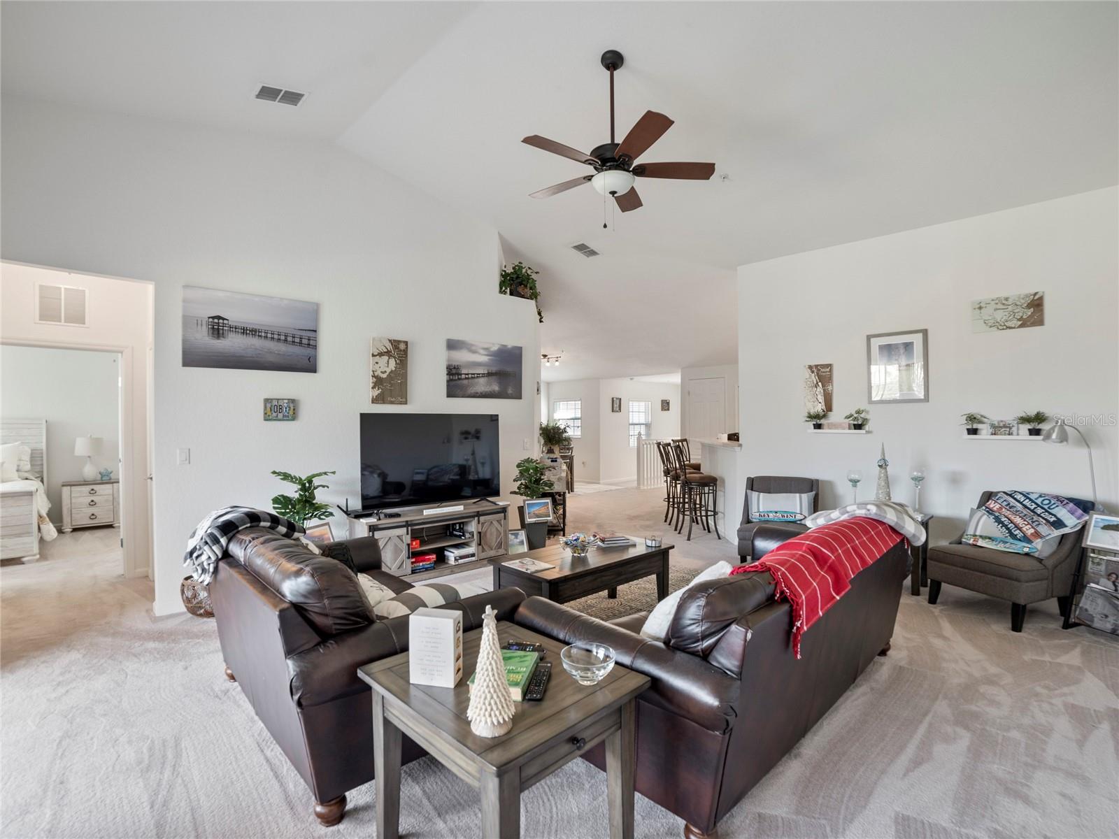 8311 FOSTER DR, DAVENPORT, FL, 33896