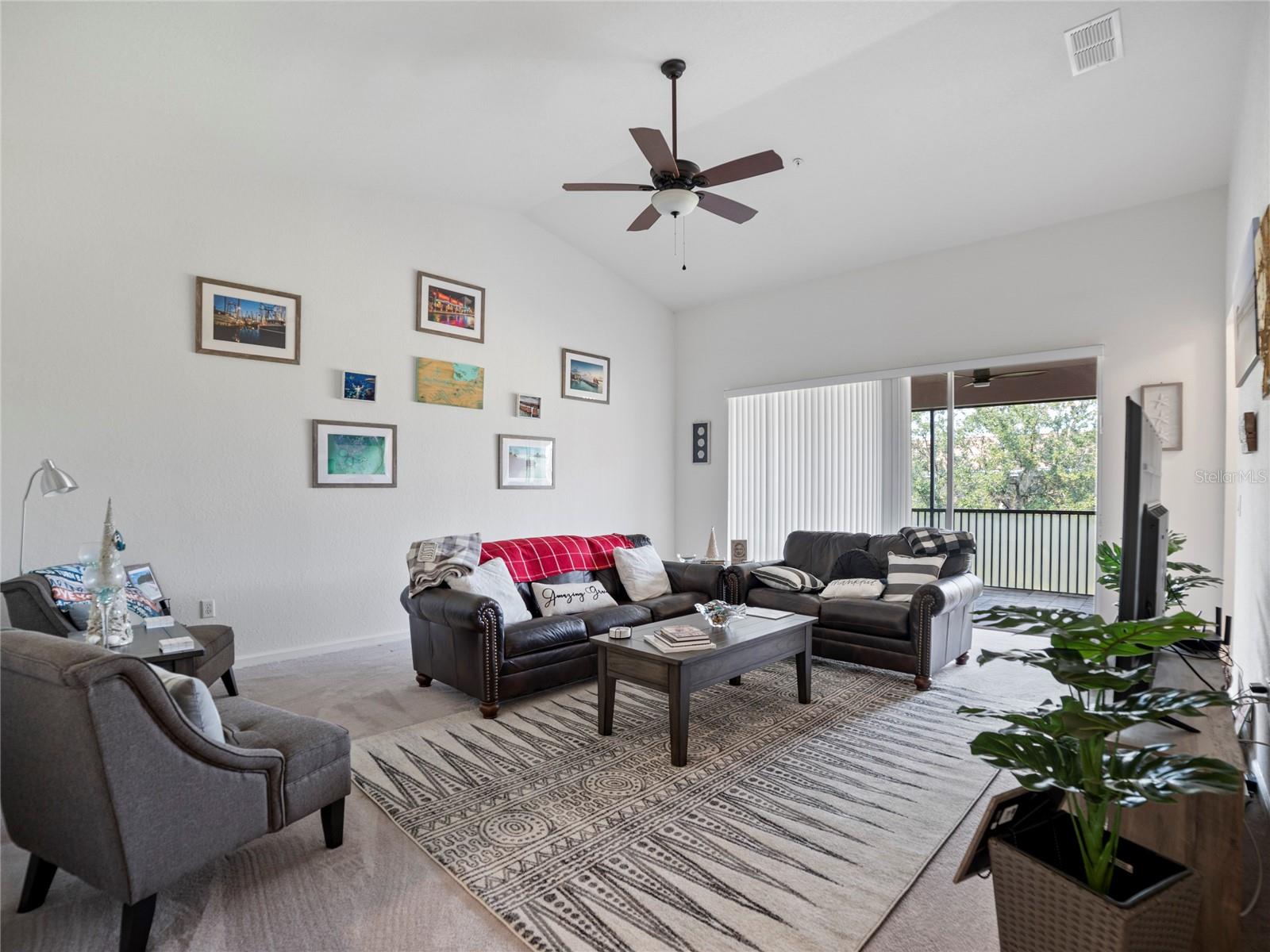 8311 FOSTER DR, DAVENPORT, FL, 33896