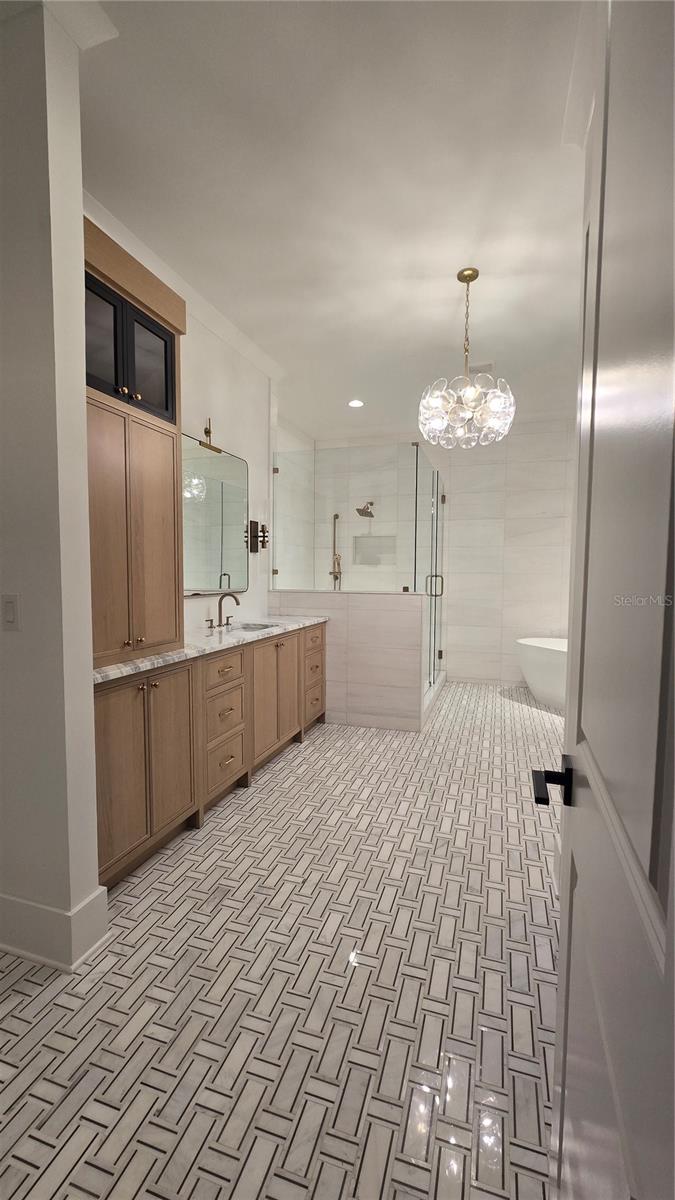 610 ONTARIO AVE, TAMPA, FL, 33606