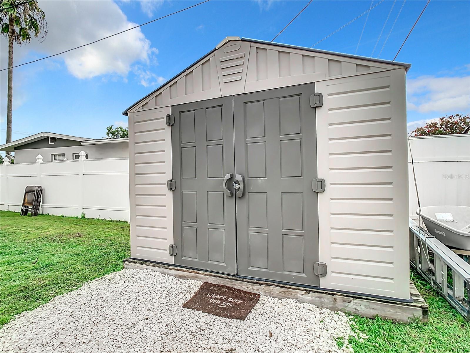 504 FLORIDA CIR S, APOLLO BEACH, FL, 33572