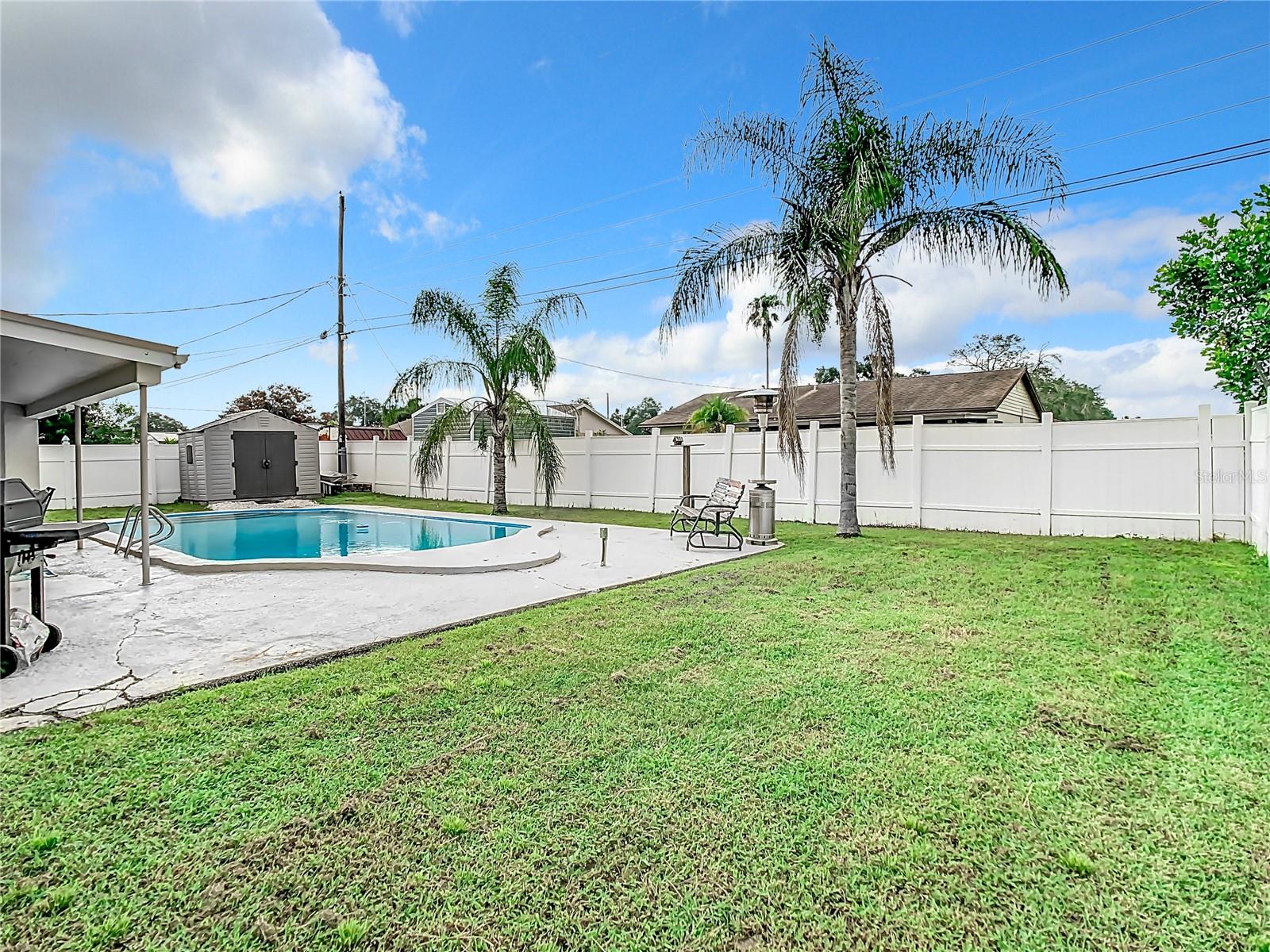 504 FLORIDA CIR S, APOLLO BEACH, FL, 33572