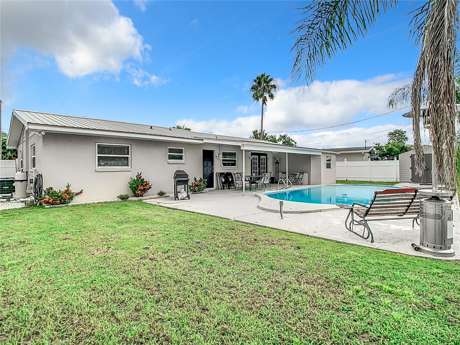 504 FLORIDA CIR S, APOLLO BEACH, FL, 33572