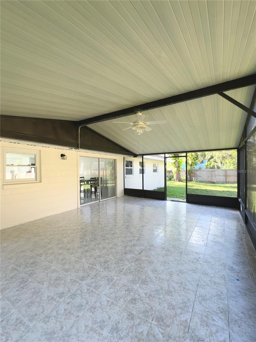 19109 SUNLAKE BLVD, LUTZ, FL, 33558