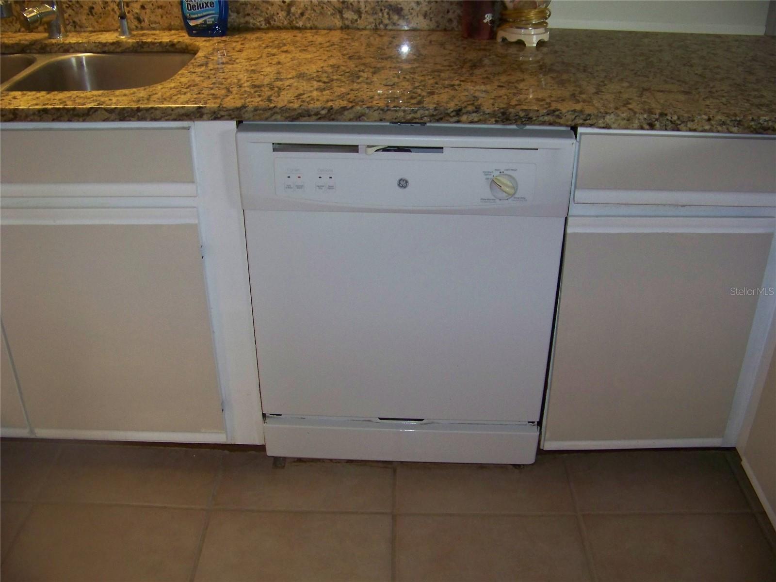 2700 NW 3RD AVE, CAPE CORAL, FL, 33993