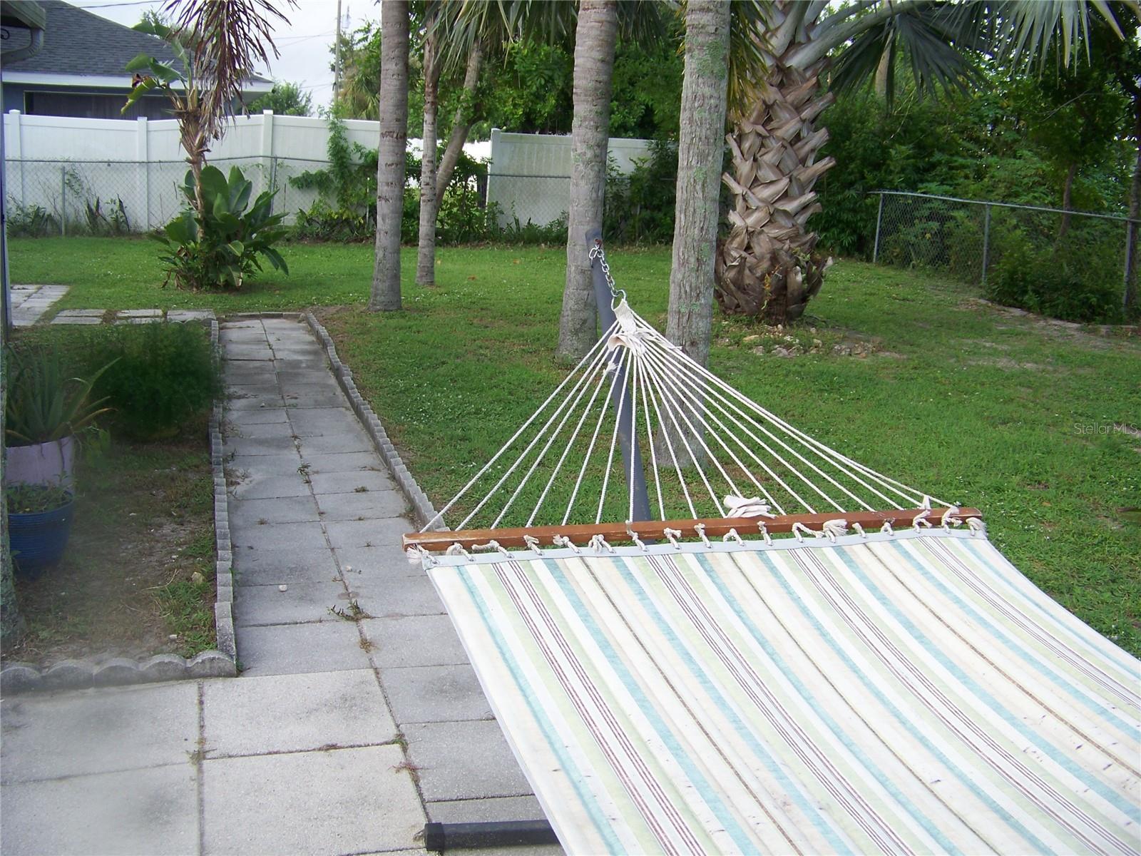 2700 NW 3RD AVE, CAPE CORAL, FL, 33993