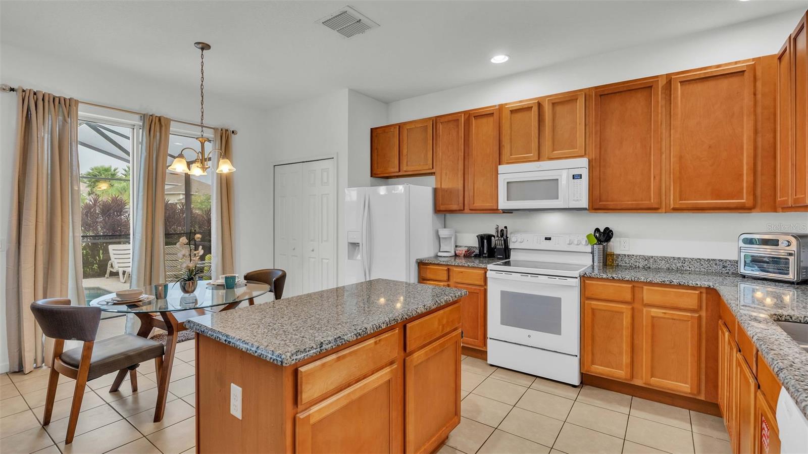 310 CABELLO DR, DAVENPORT, FL, 33837