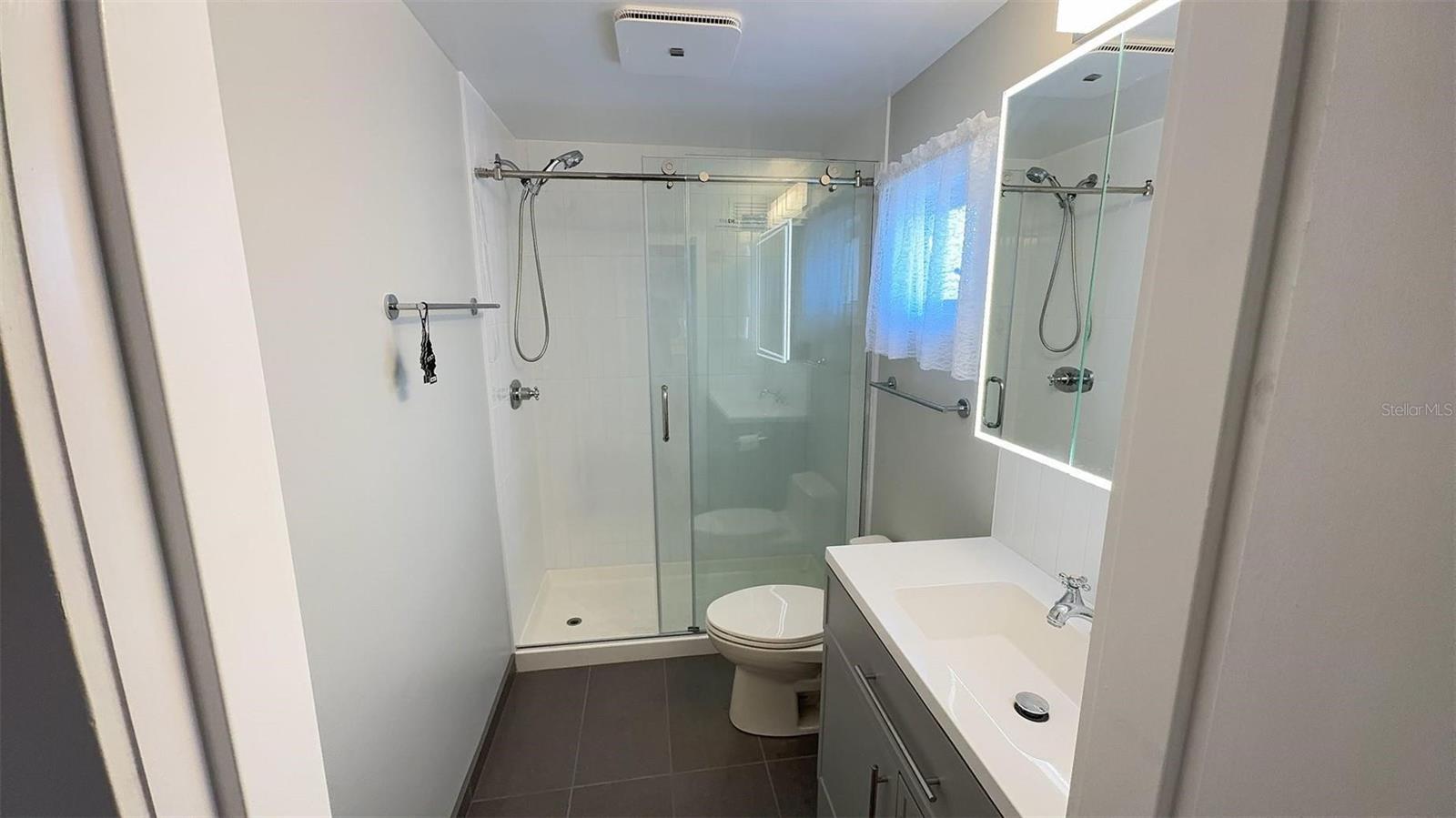 4851 W GANDY BLVD #B15L25, TAMPA, FL, 33611