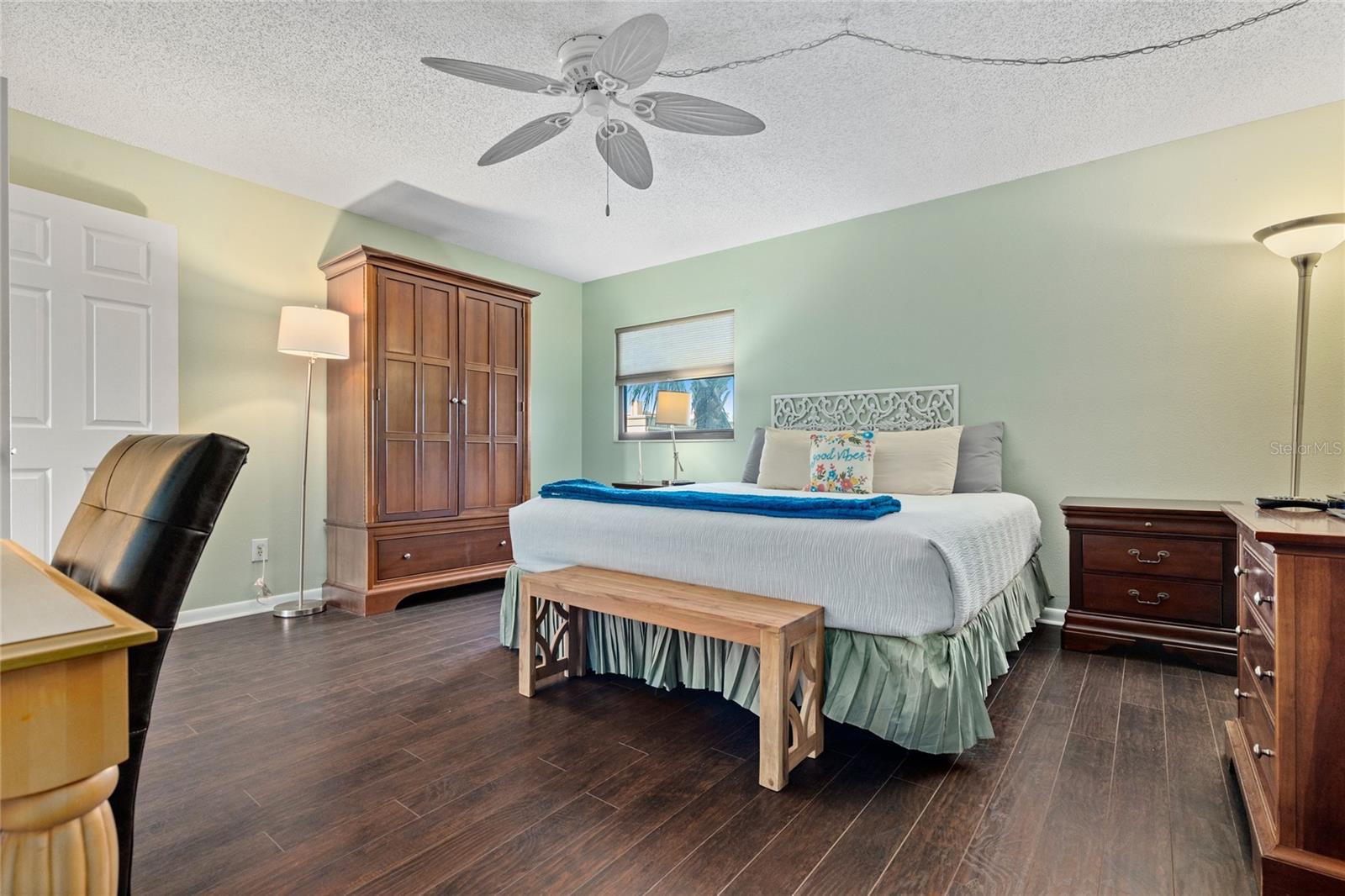 19725 GULF BLVD #102, INDIAN SHORES, FL, 33785