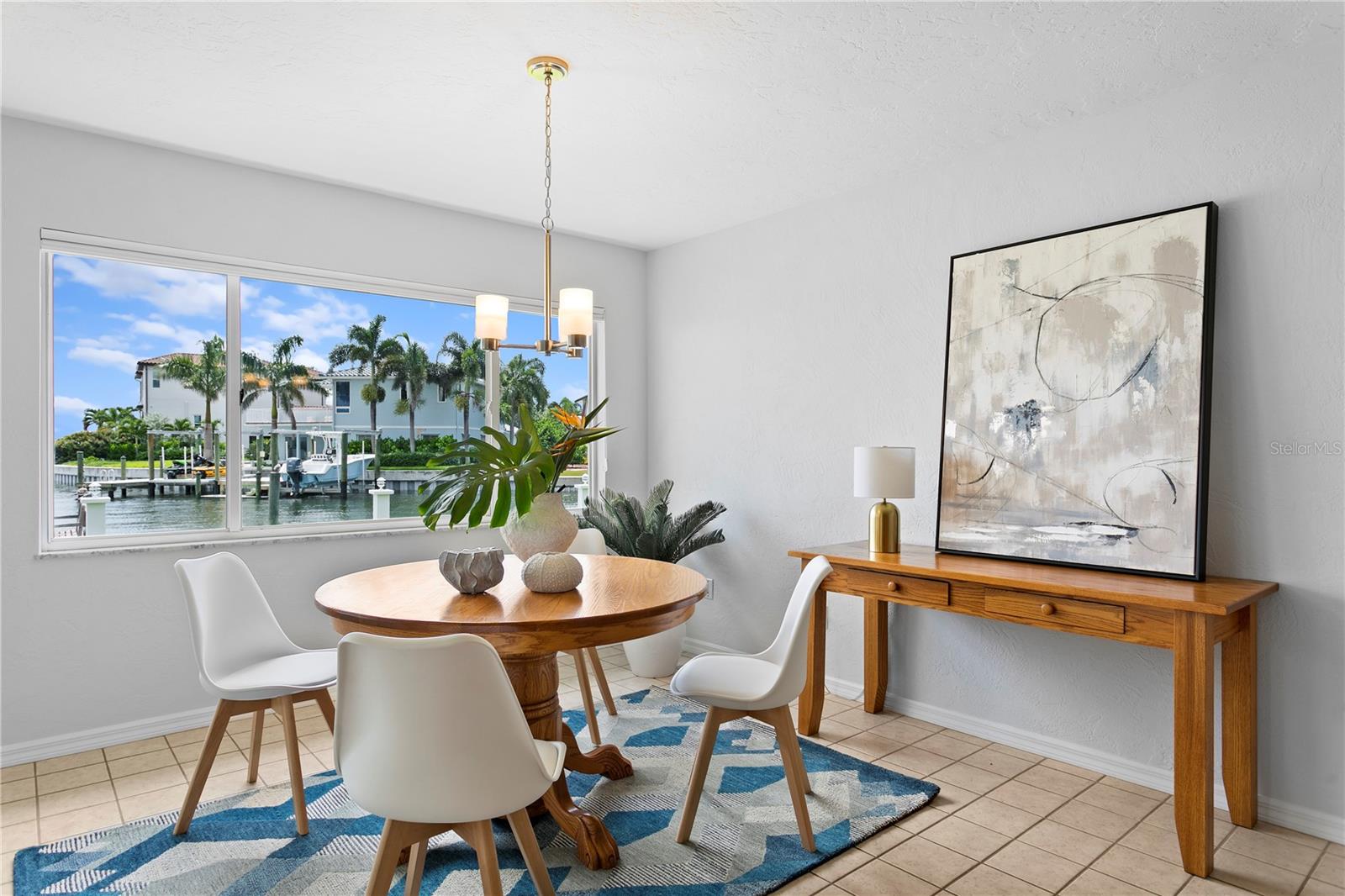 2090 IOWA AVE NE, ST PETERSBURG, FL, 33703