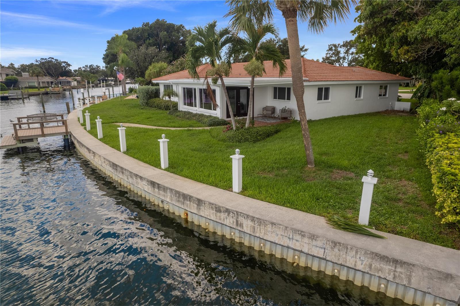 2090 IOWA AVE NE, ST PETERSBURG, FL, 33703