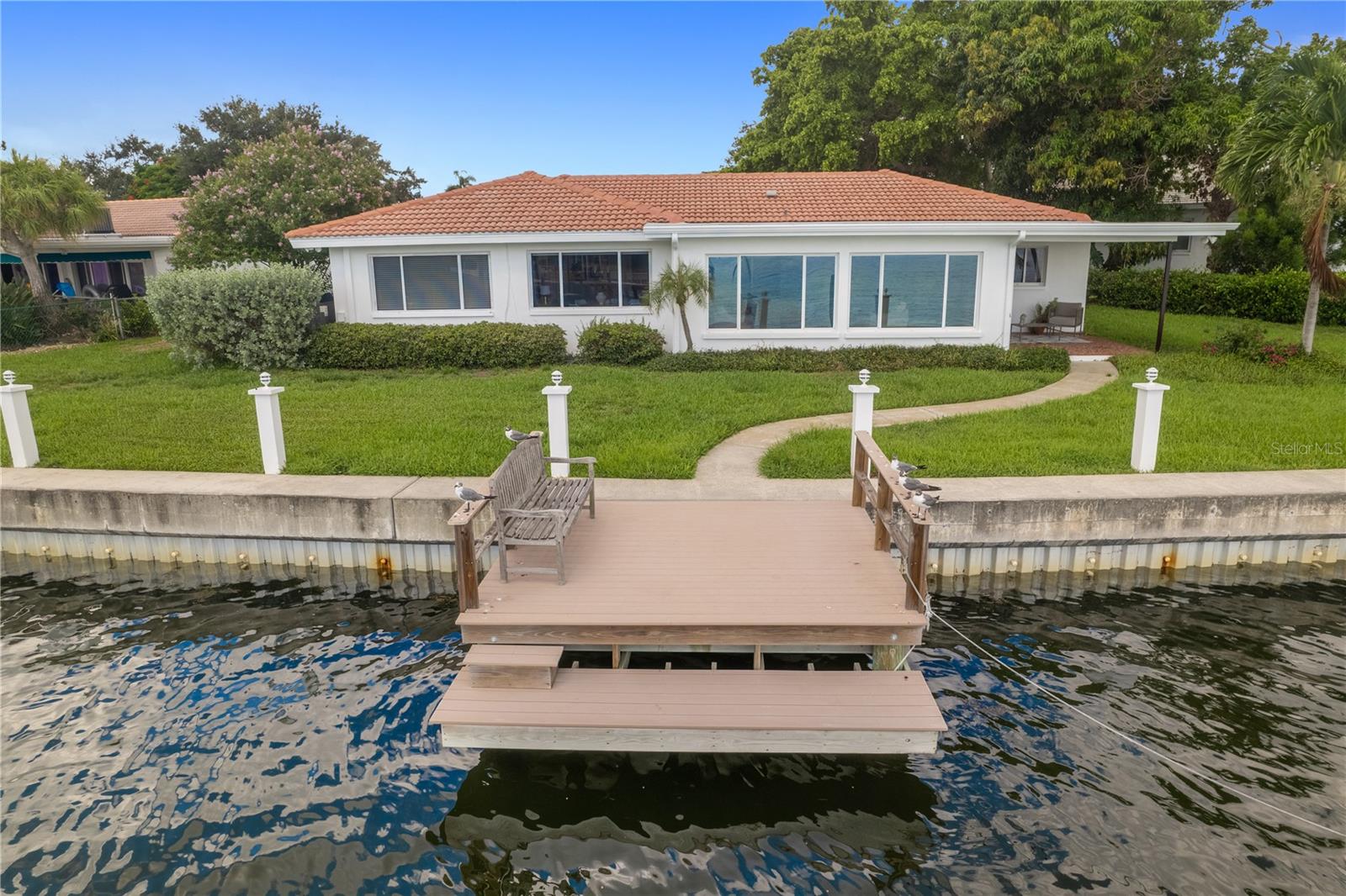 2090 IOWA AVE NE, ST PETERSBURG, FL, 33703
